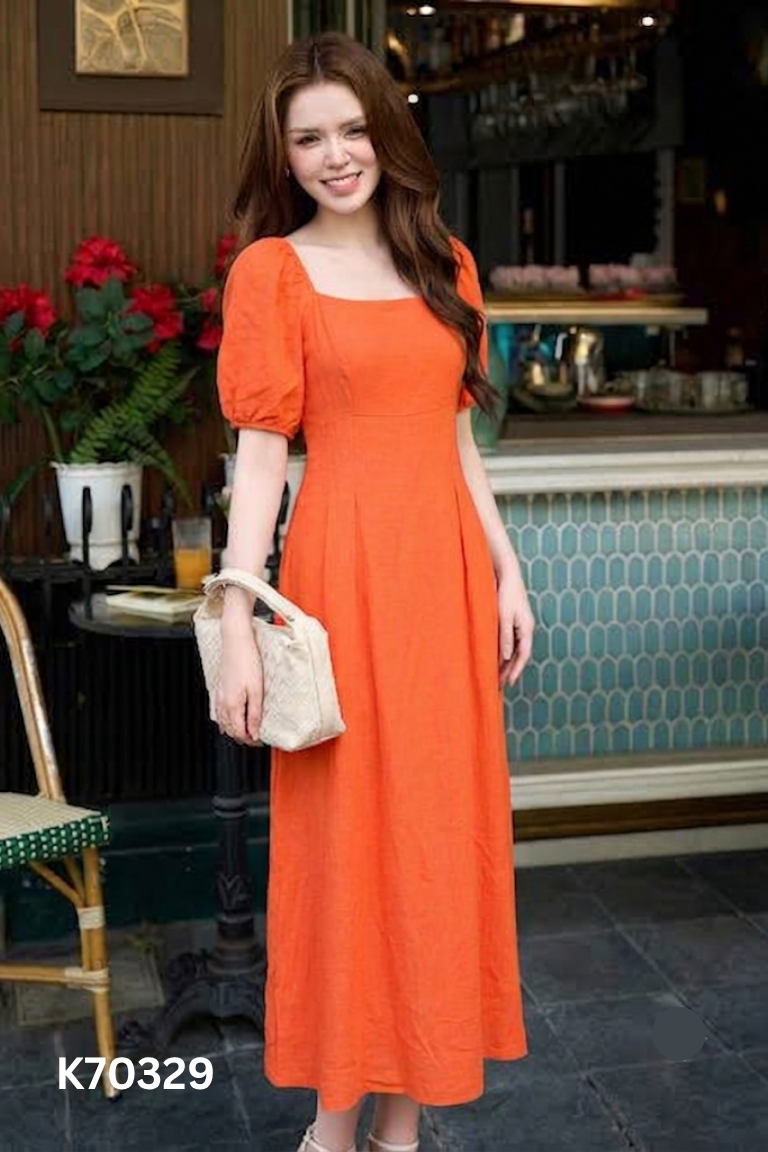 Váy PRIMARK cam cổ vuông