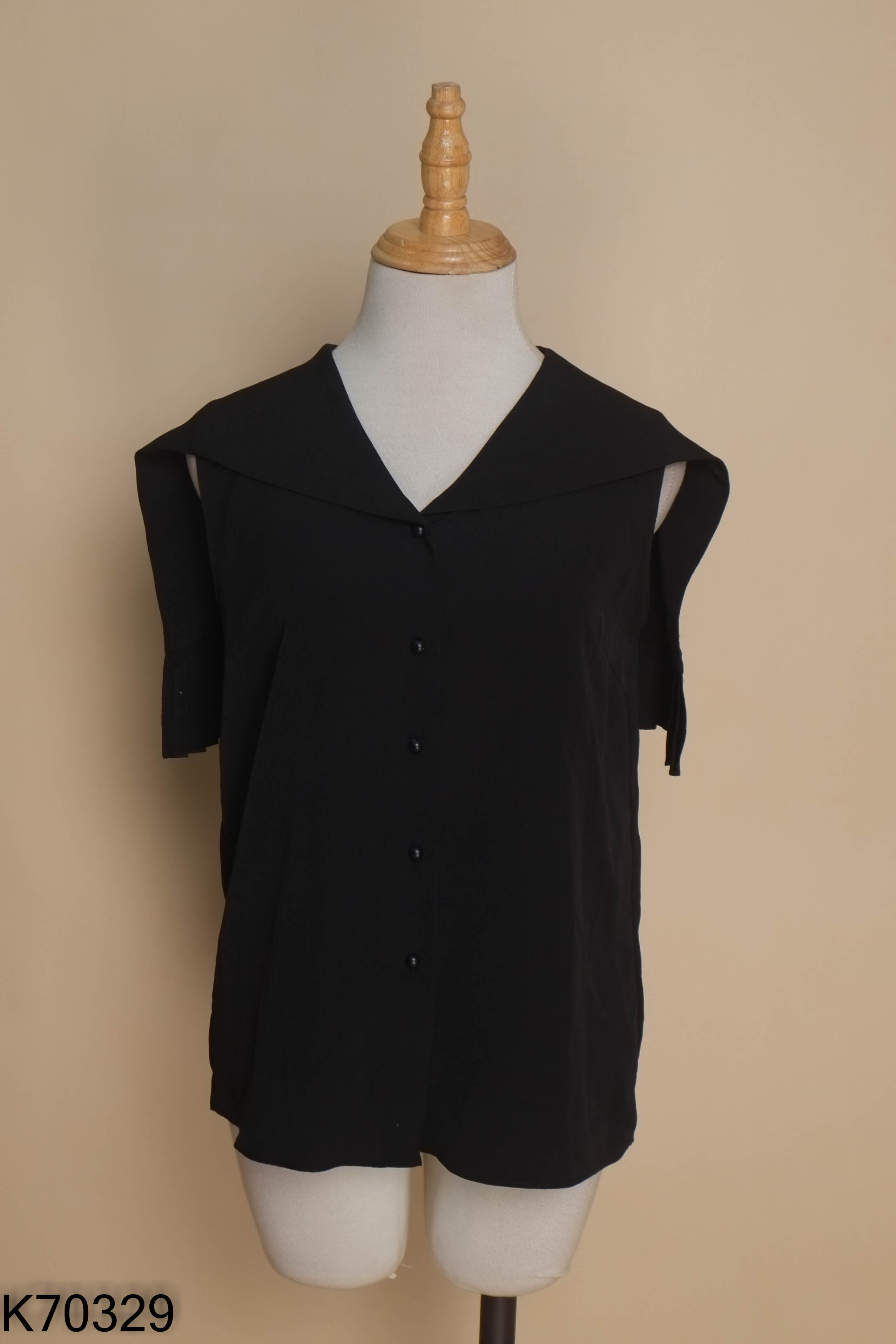Áo ELISE đen phối xếp li