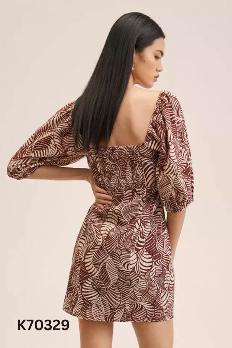 Váy nâu đỏ họa tiết bo chun lưng