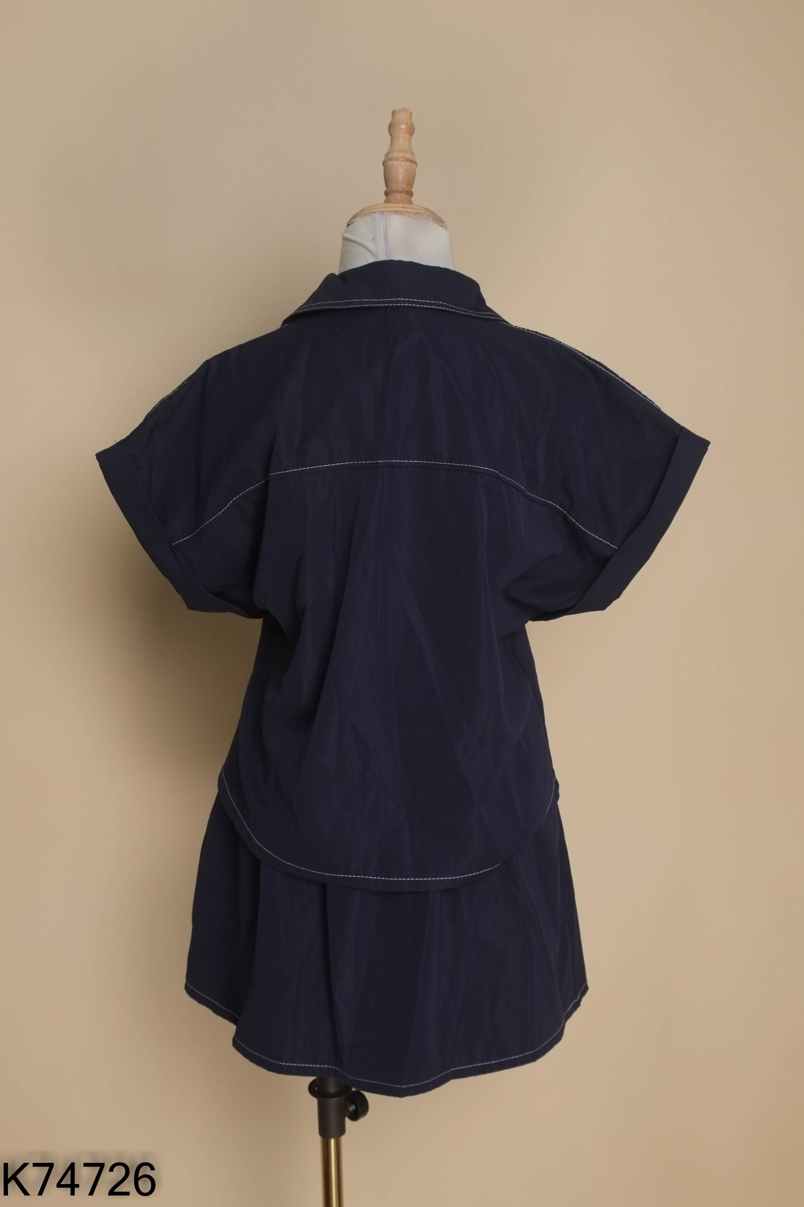 Set Áo sơ mi xanh than viền trắng + chân váy