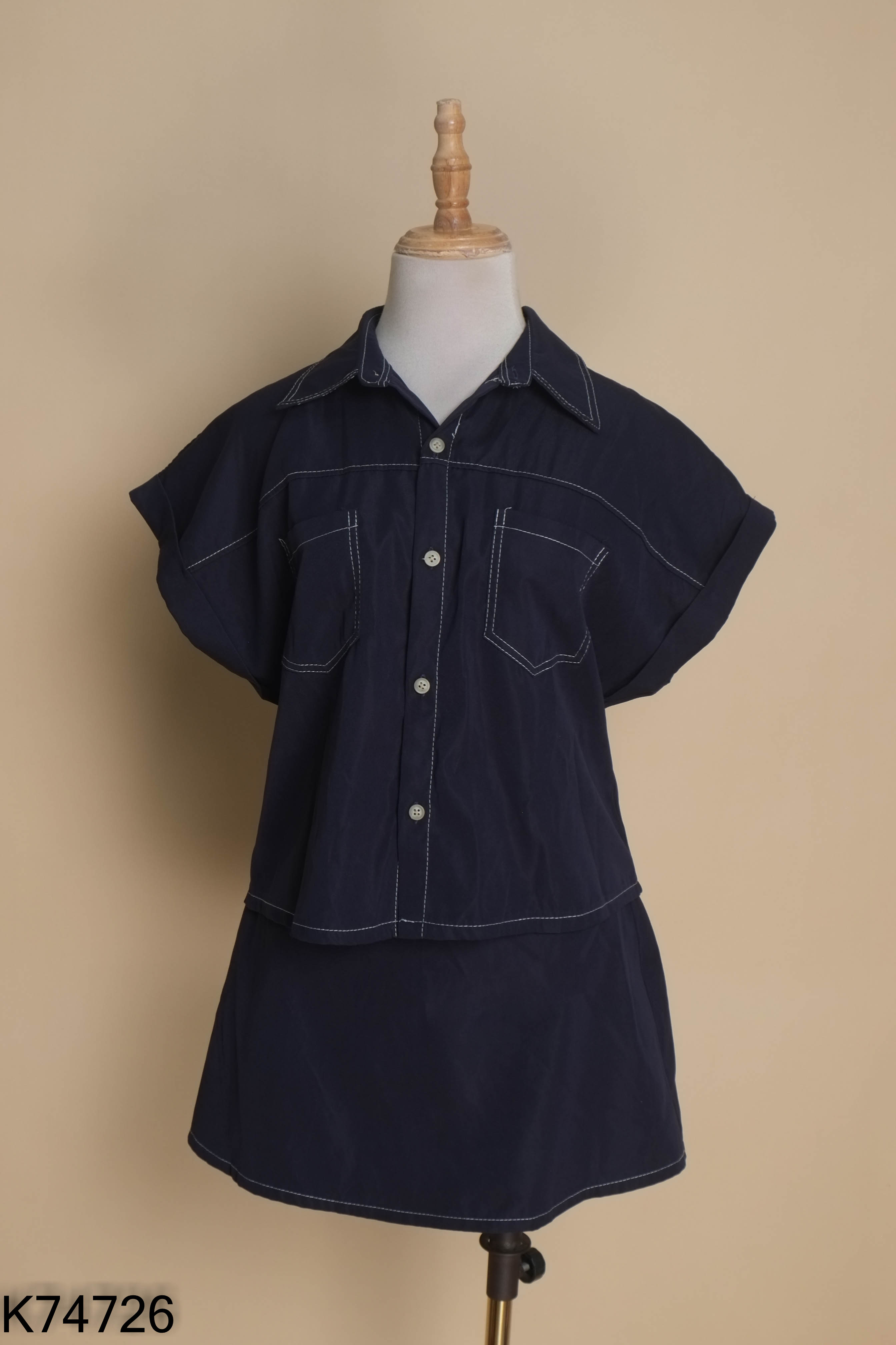 Set Áo sơ mi xanh than viền trắng + chân váy
