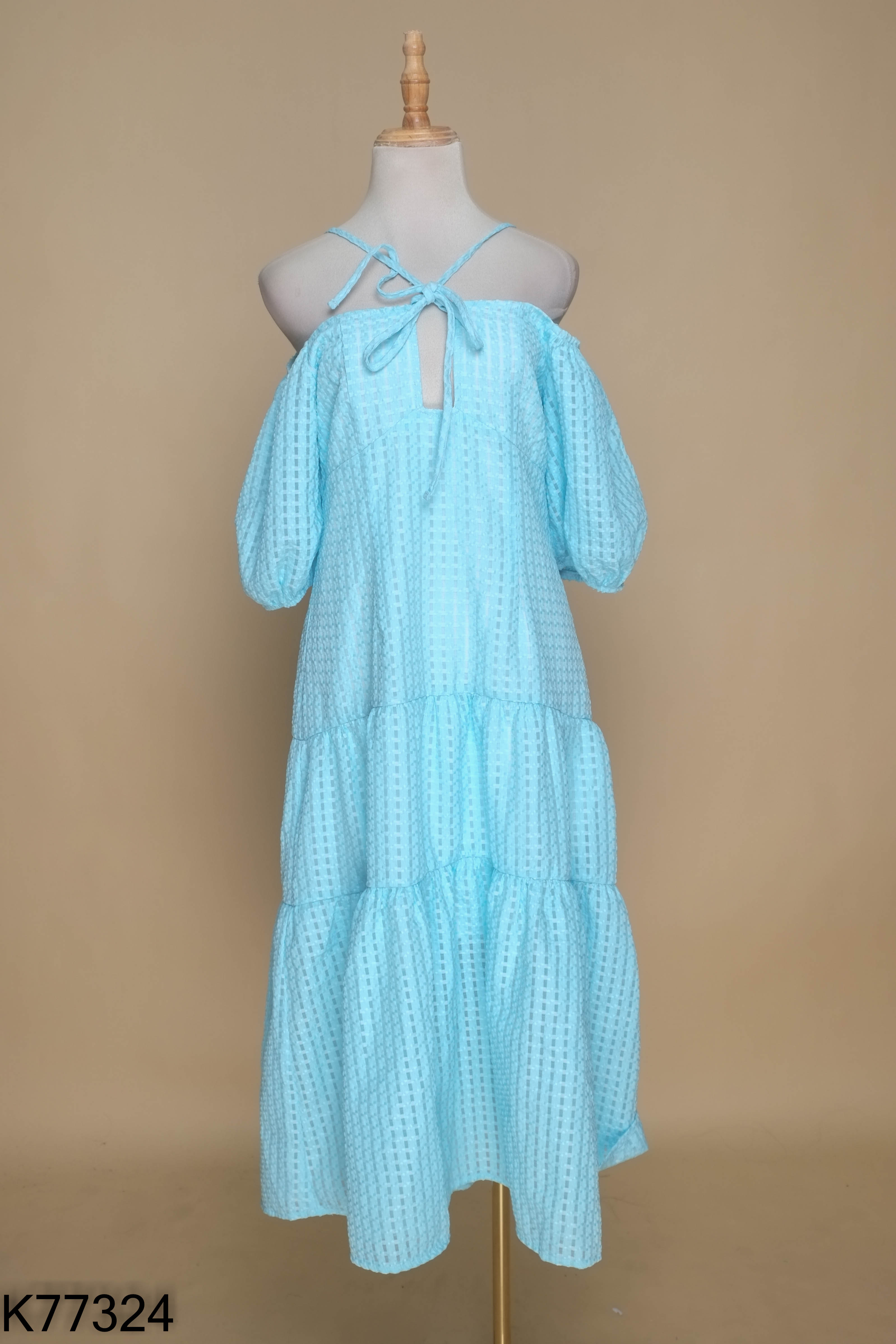 Váy MAYBI xanh ngọc cổ vuông
