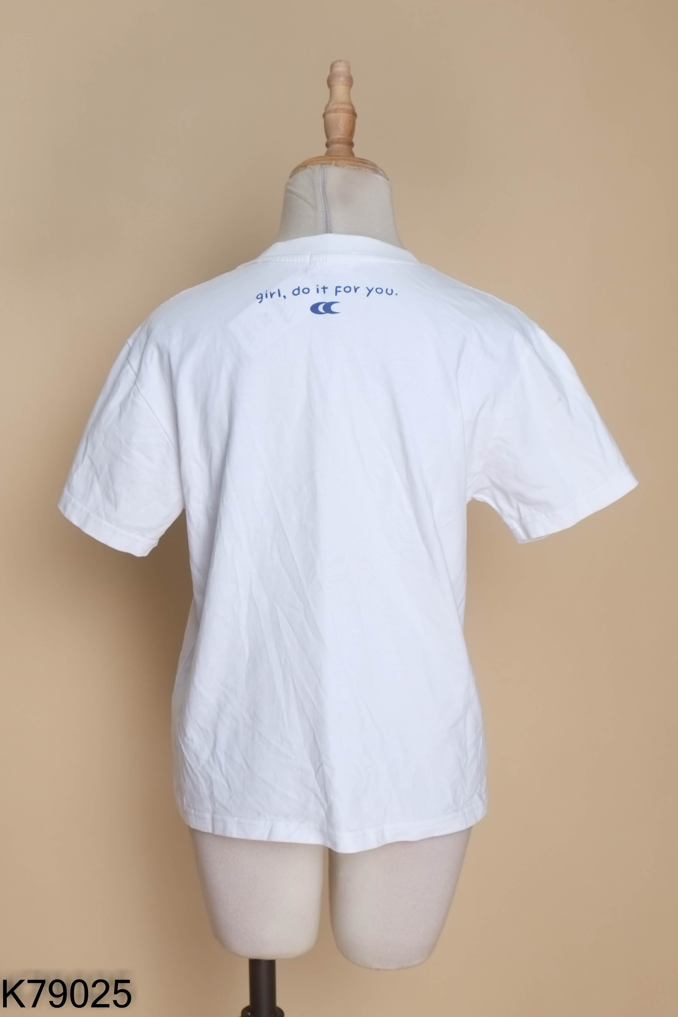 Áo trắng CARA CLUB in hình