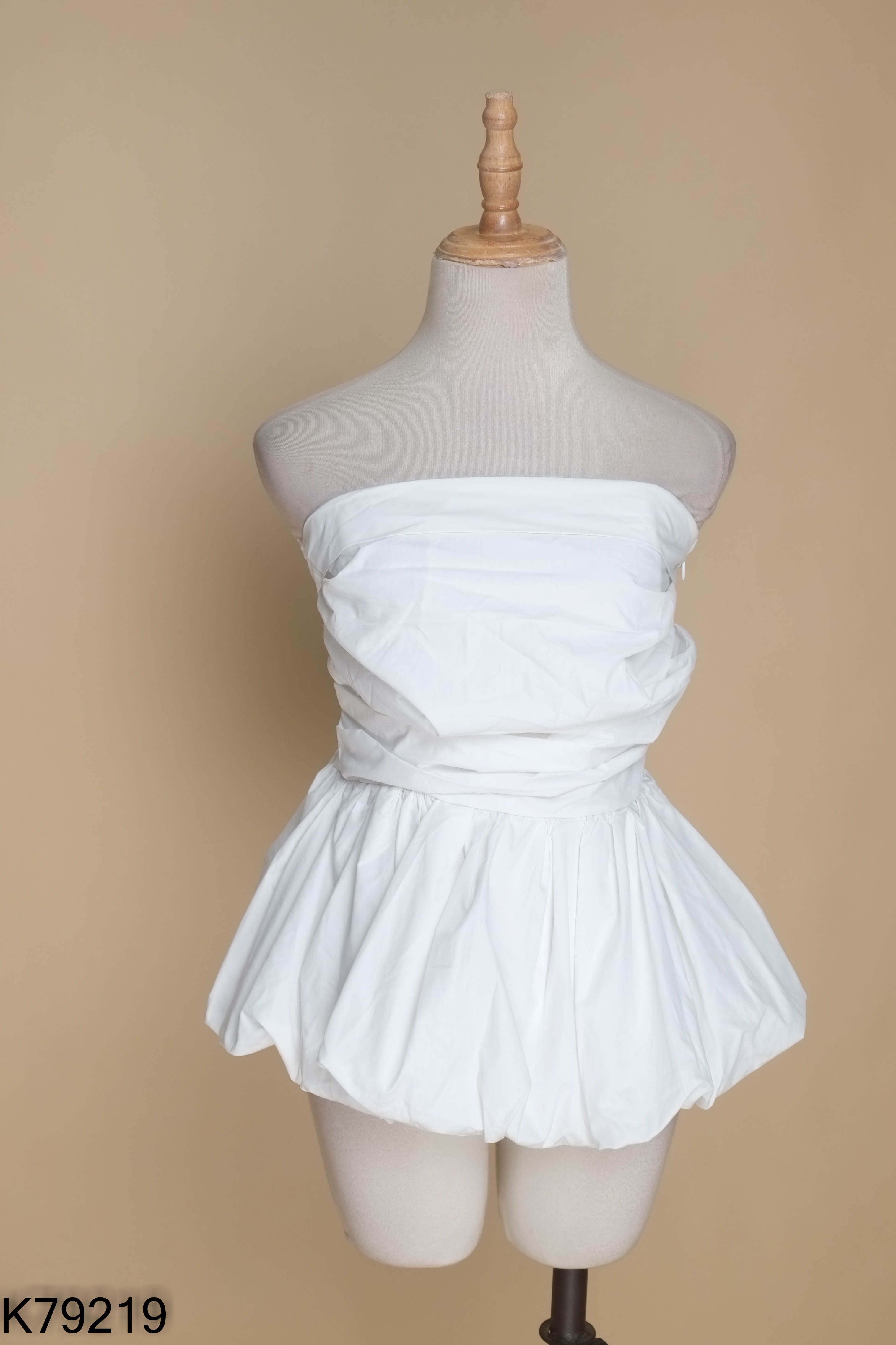 Áo quây BELLY trắng