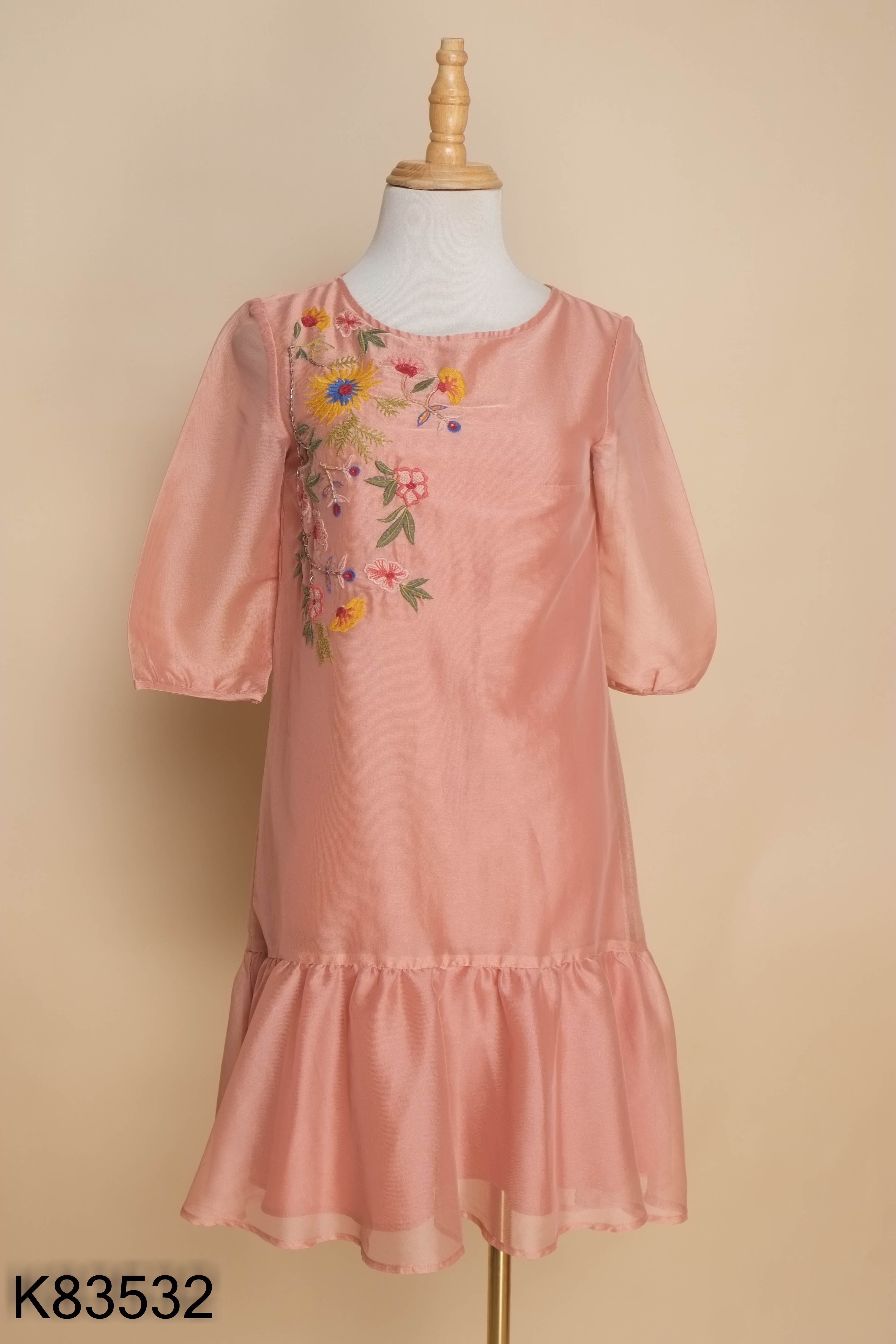 Váy hồng ADORE DRESS đuôi cá thêu hoa