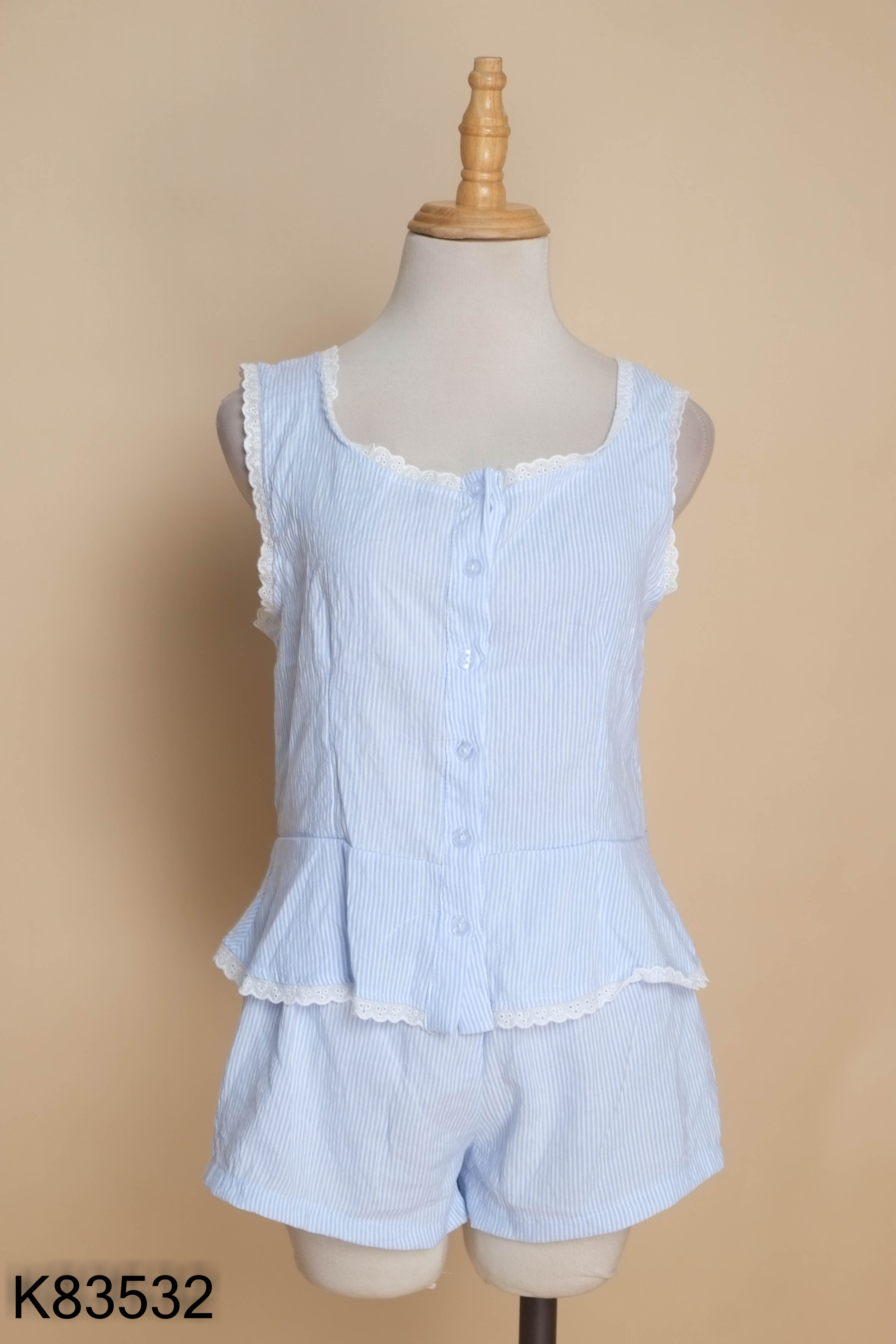Set đồ ngủ xanh sọc