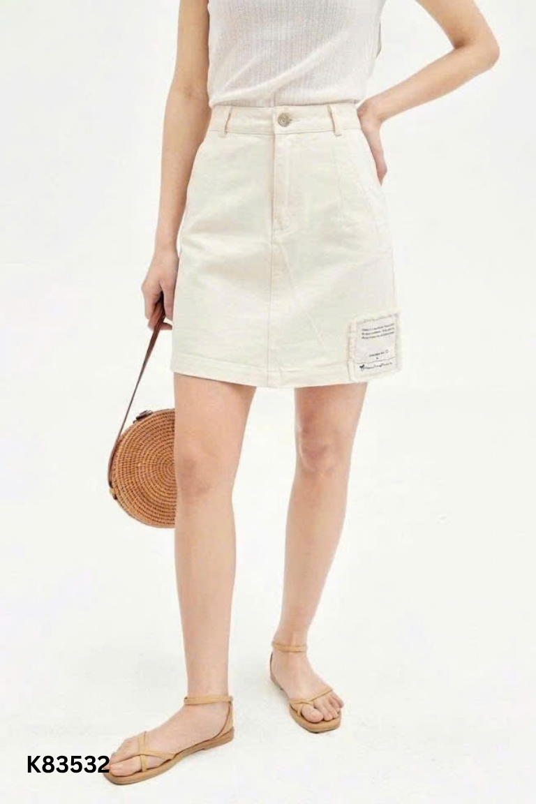 Chân váy ADORE DRESS trắng kem
