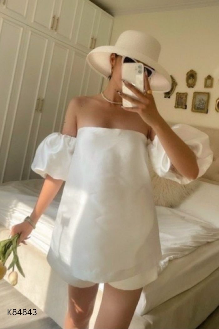 Áo taffa trắng trơn tay phồng