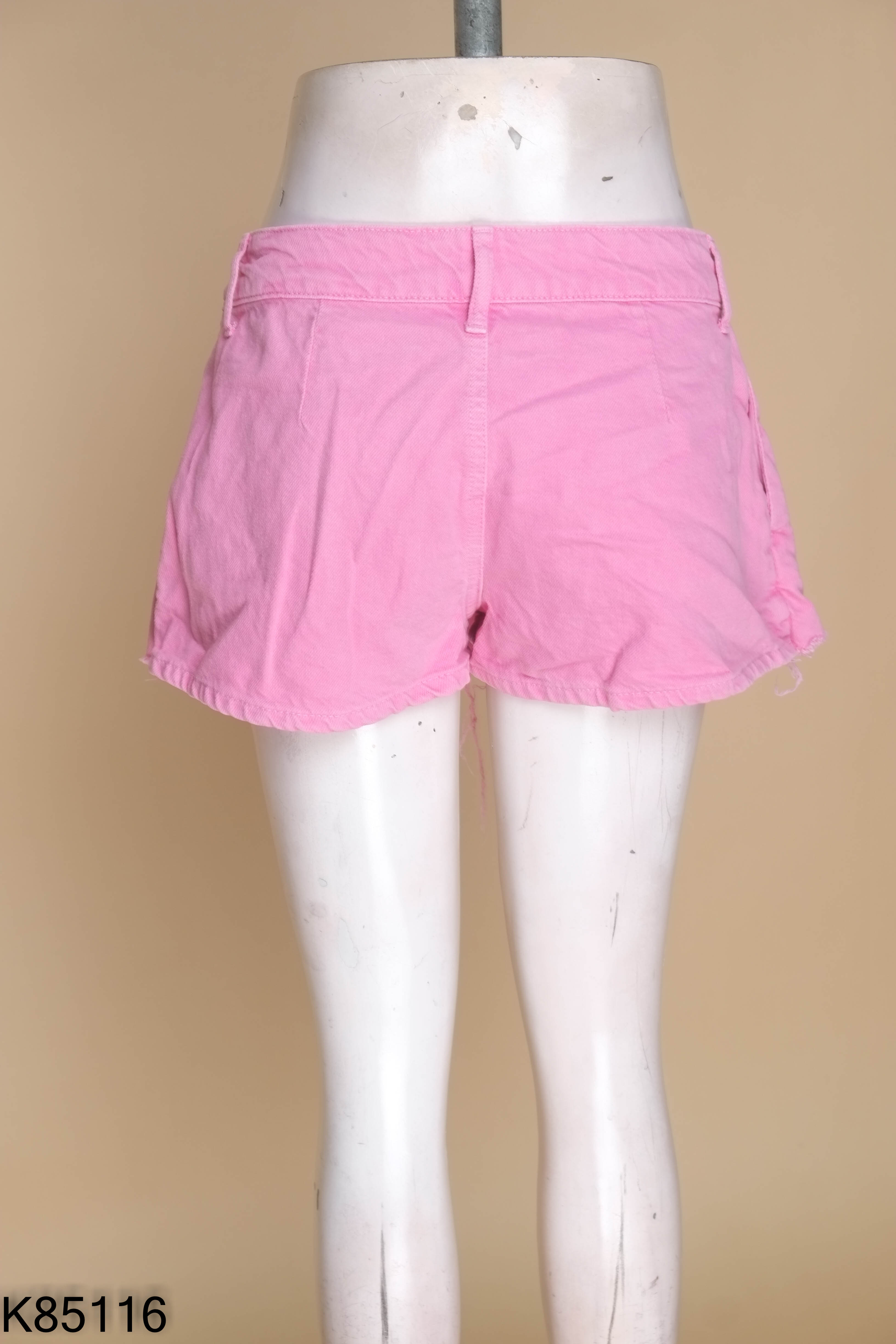 Chân váy jean BERSHKA hồng sen