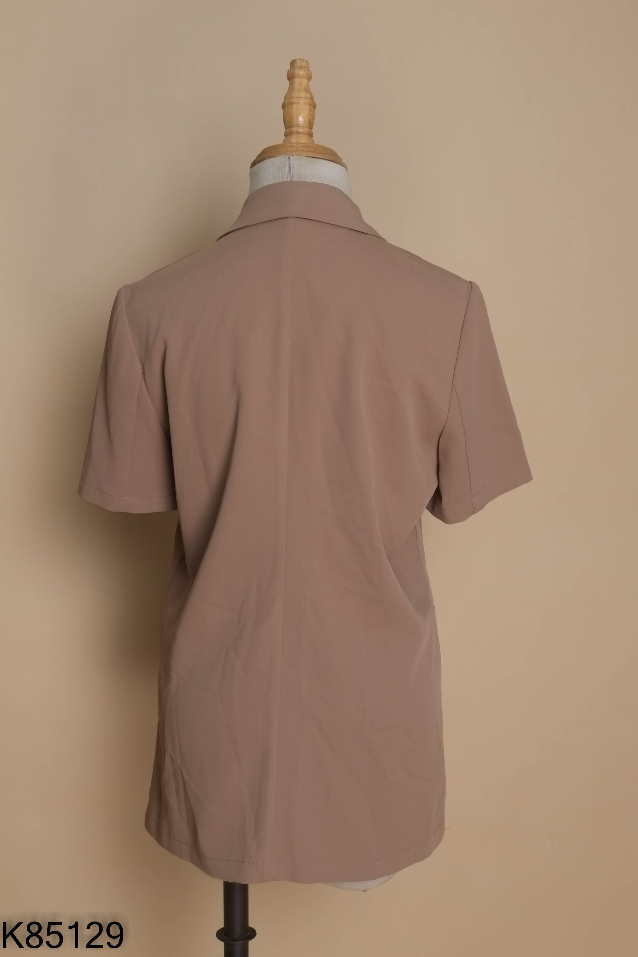 Áo blazer ngắn tay nâu