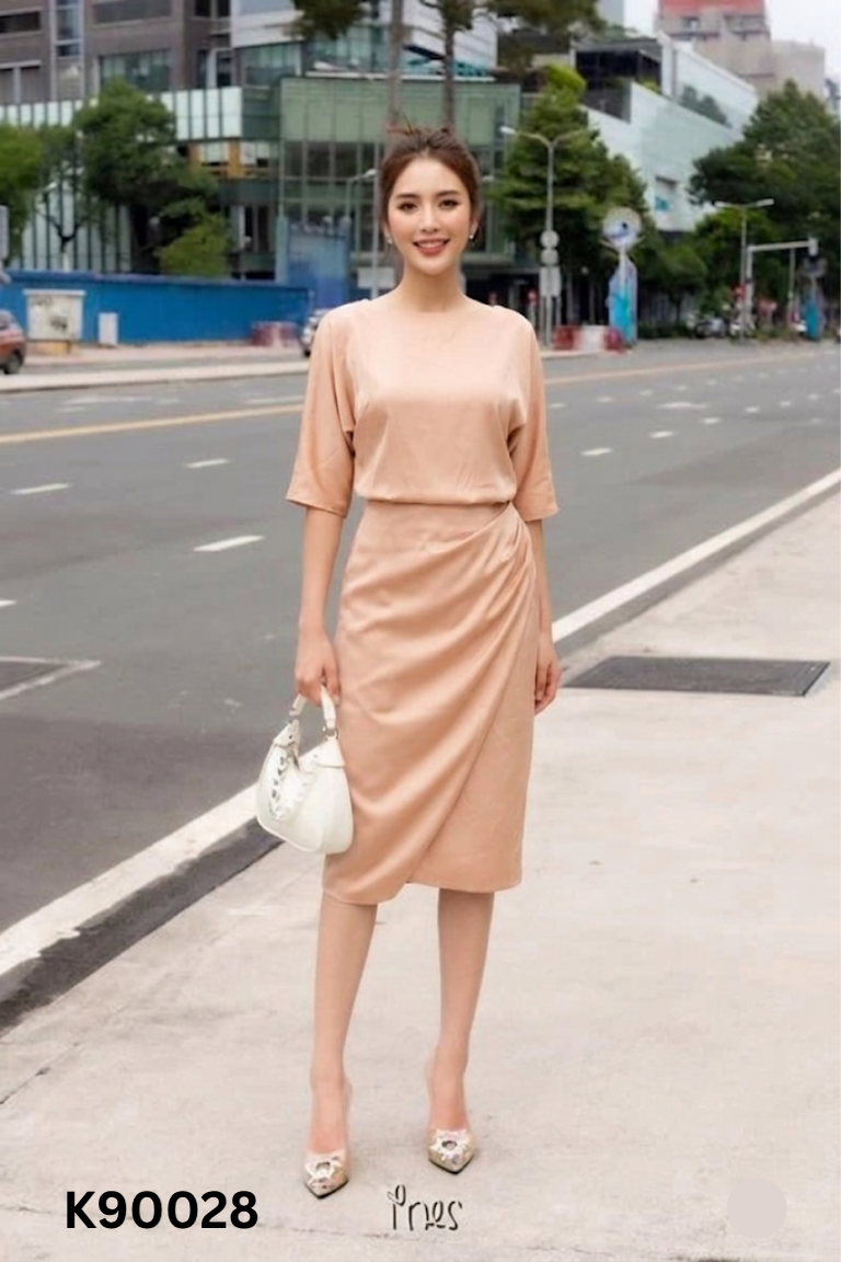 Váy INES lụa nâu cam đính ngọc
