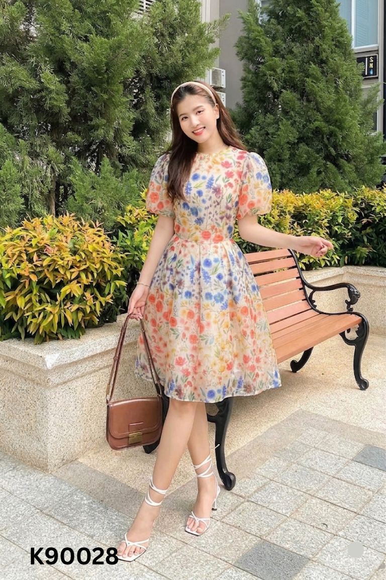 Váy KATZ organza be họa tiết hoa