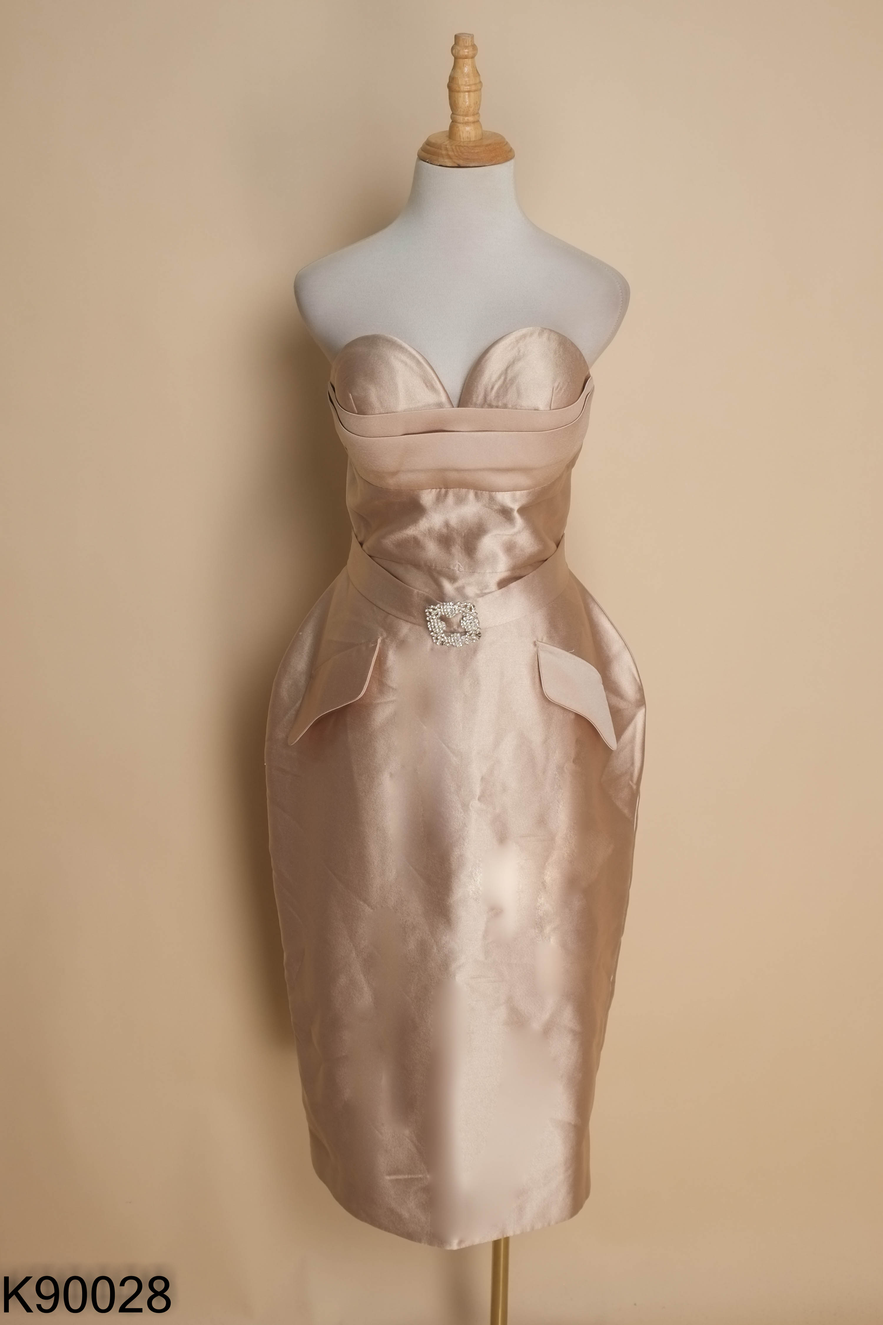 Váy DELICATE taffa nâu