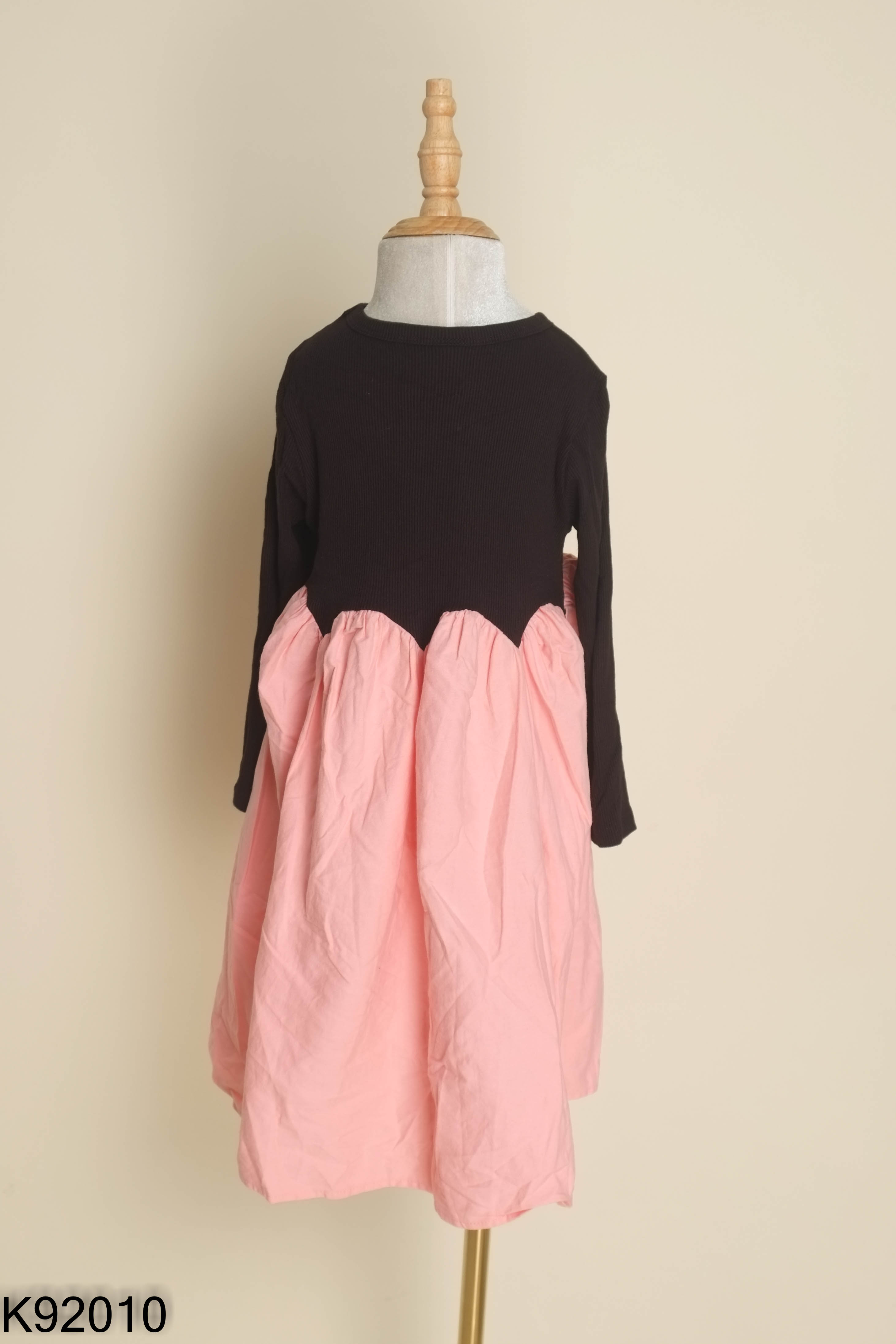 Váy MIA KIDS hồng phối đen