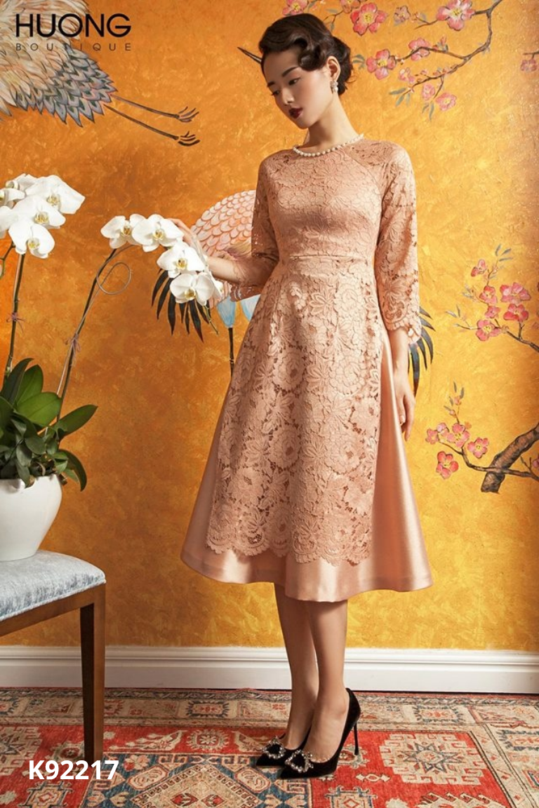 NEWTAG áo dài HUONG BOUTIQUE ren hồng