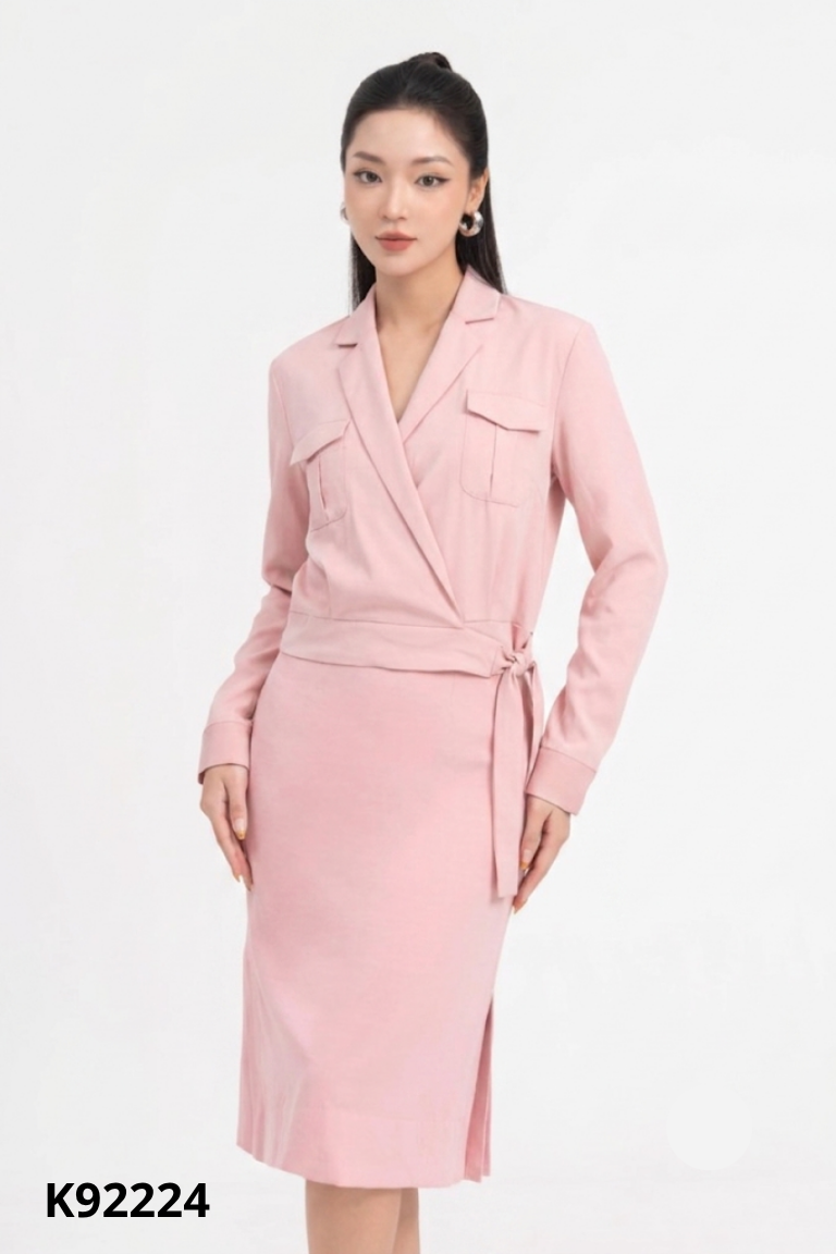 Áo IVY MODA hồng cổ vest