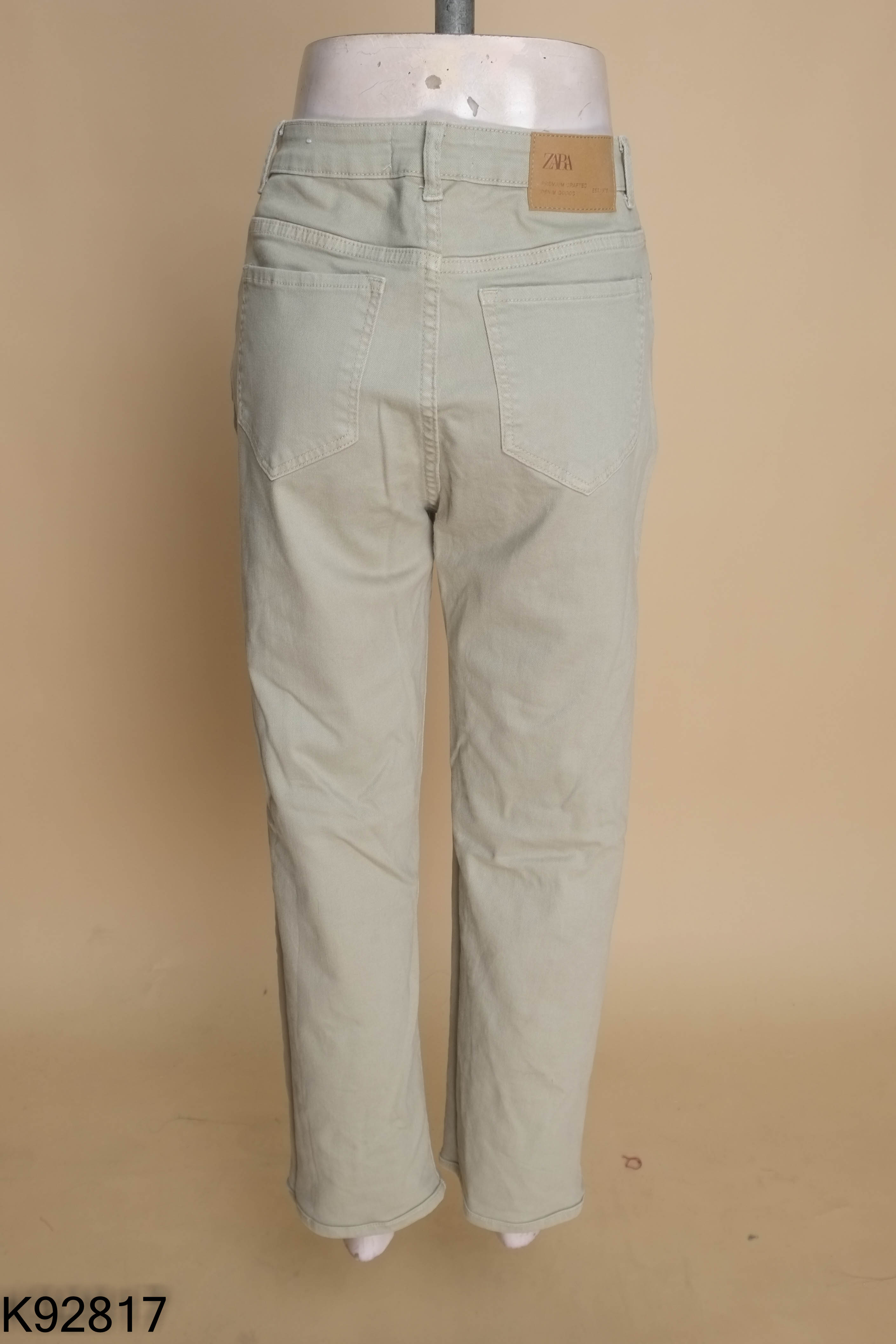 Quần jeans xanh cốm ZARA suông (xuất)