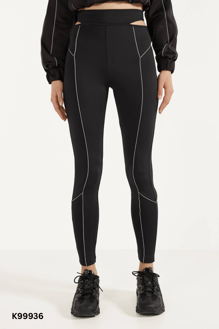 Quần tập đen BERSHKA hở eo