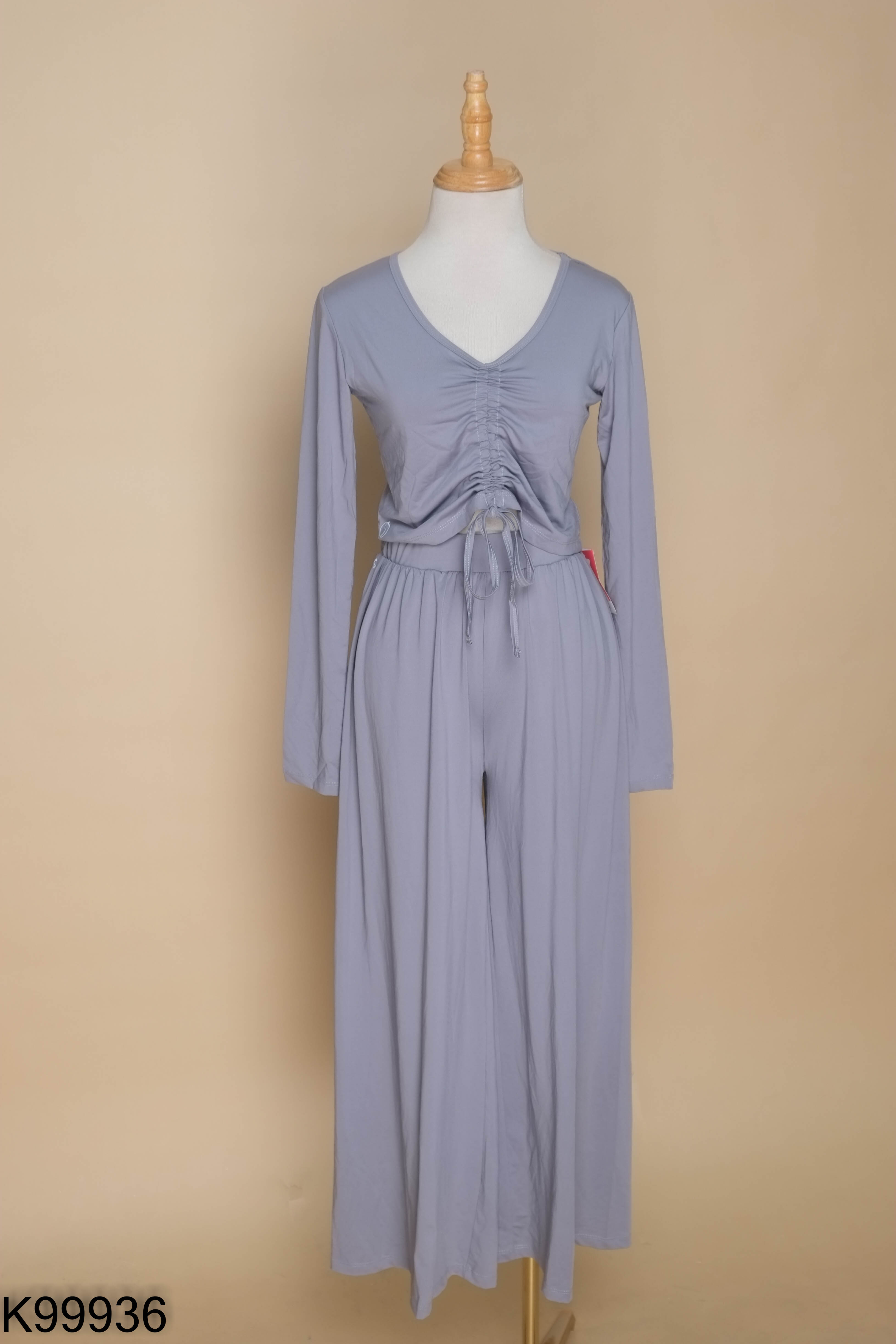 NEWTAG SET Áo tập ghi rúm eo + Quần culottes ghi