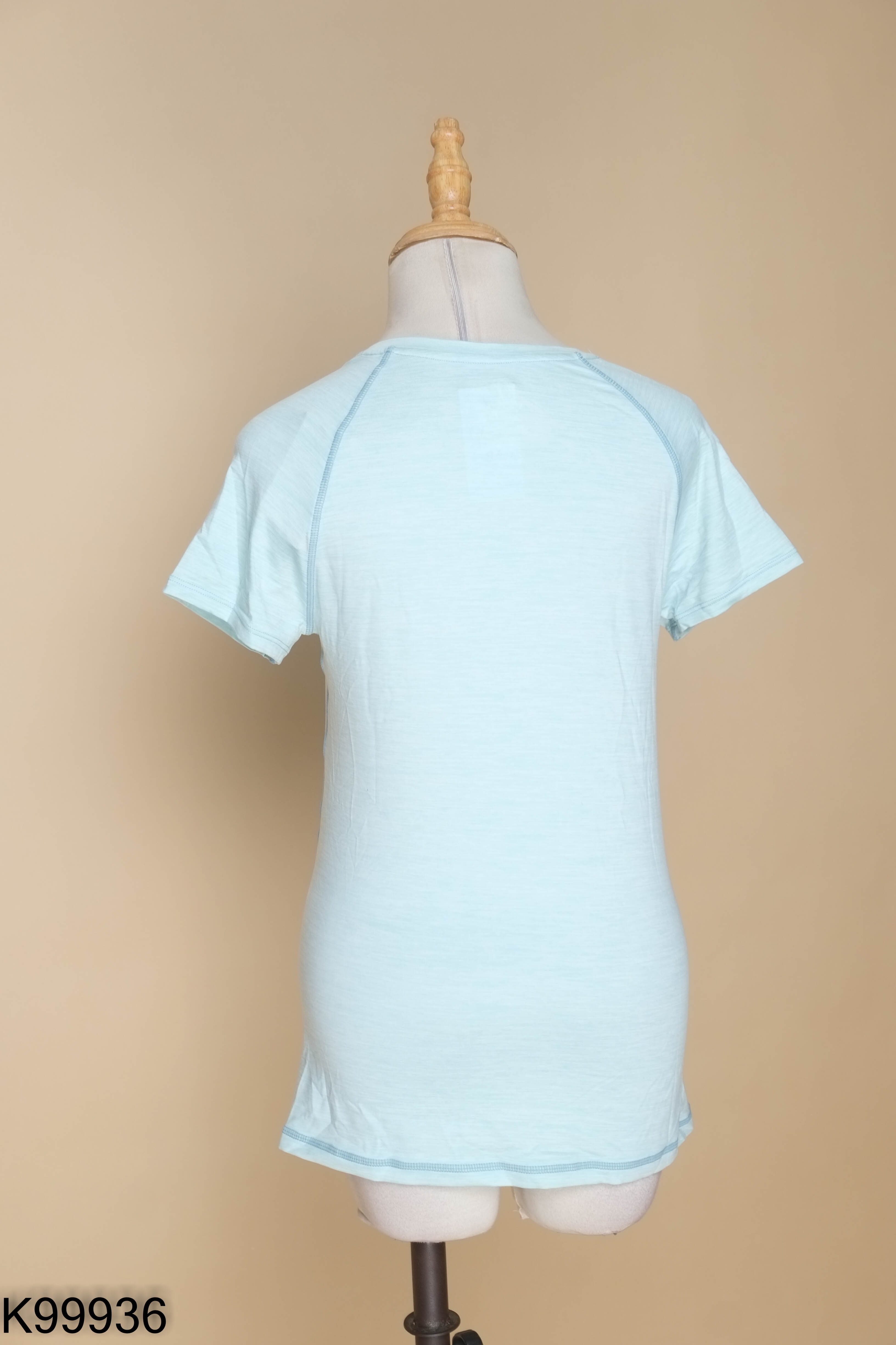 NEWTAG Áo tập xanh HM trơn