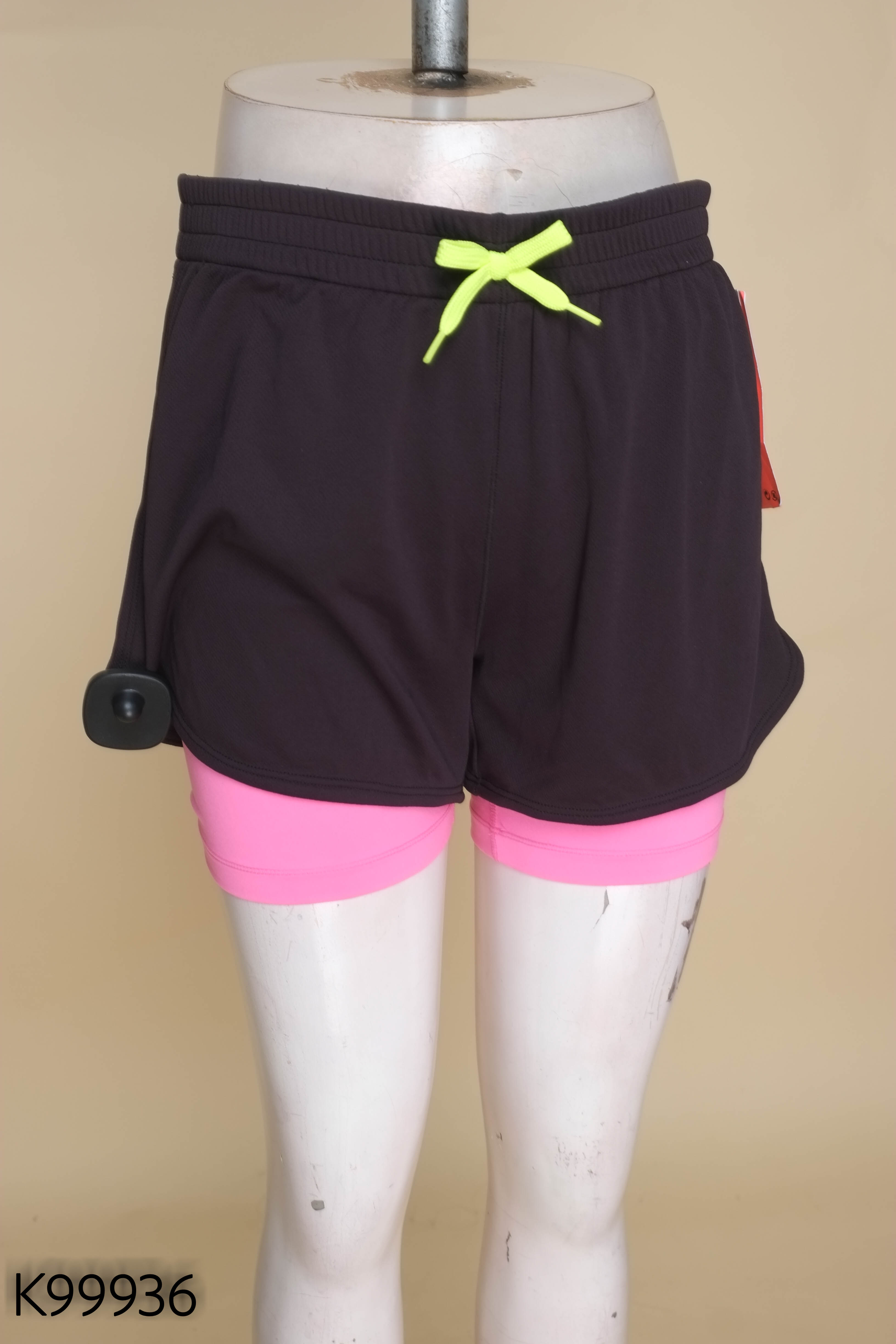 NEWTAG quần short HM đen mix hồng
