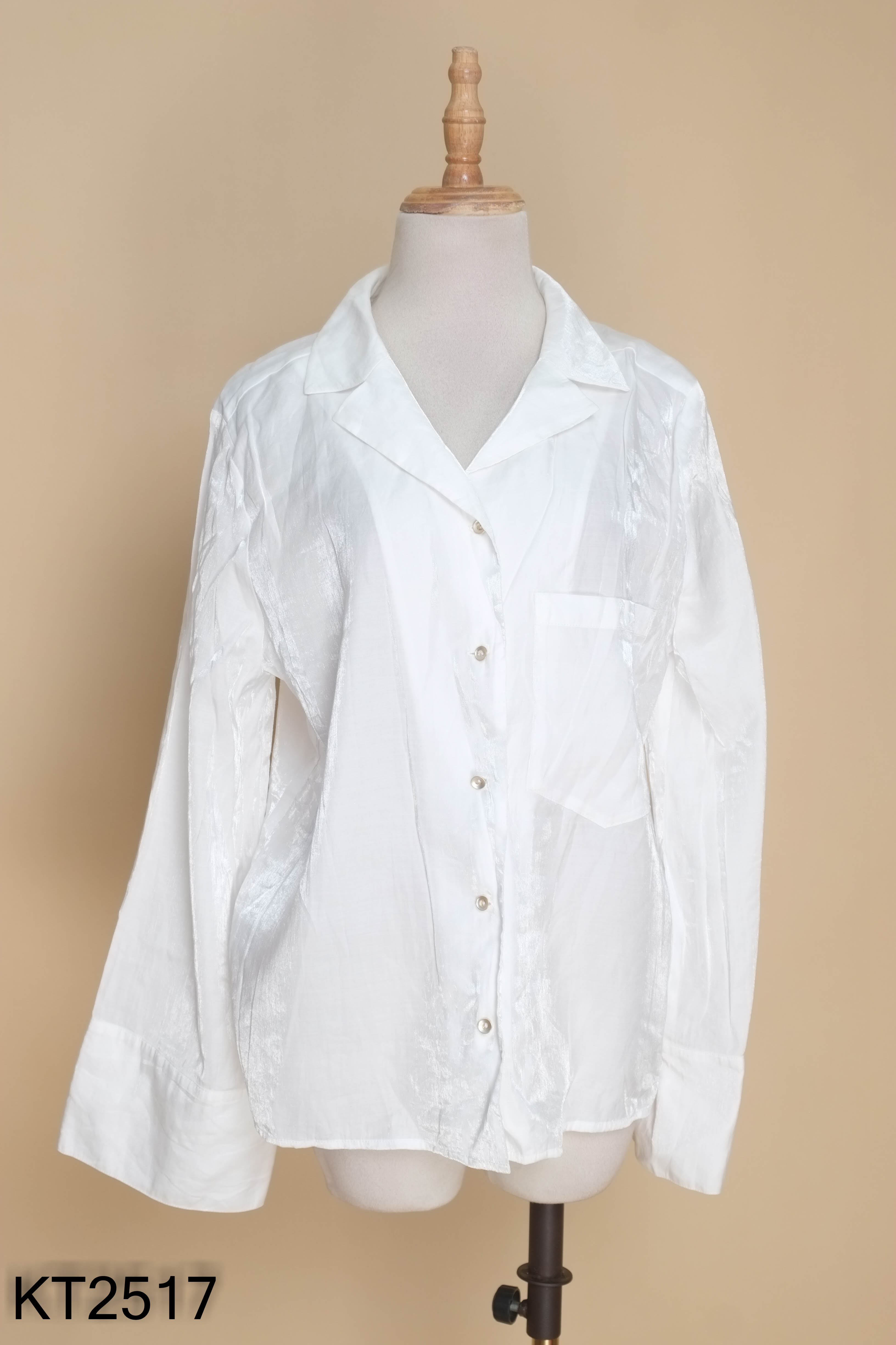 Áo sơ mi organza trắng