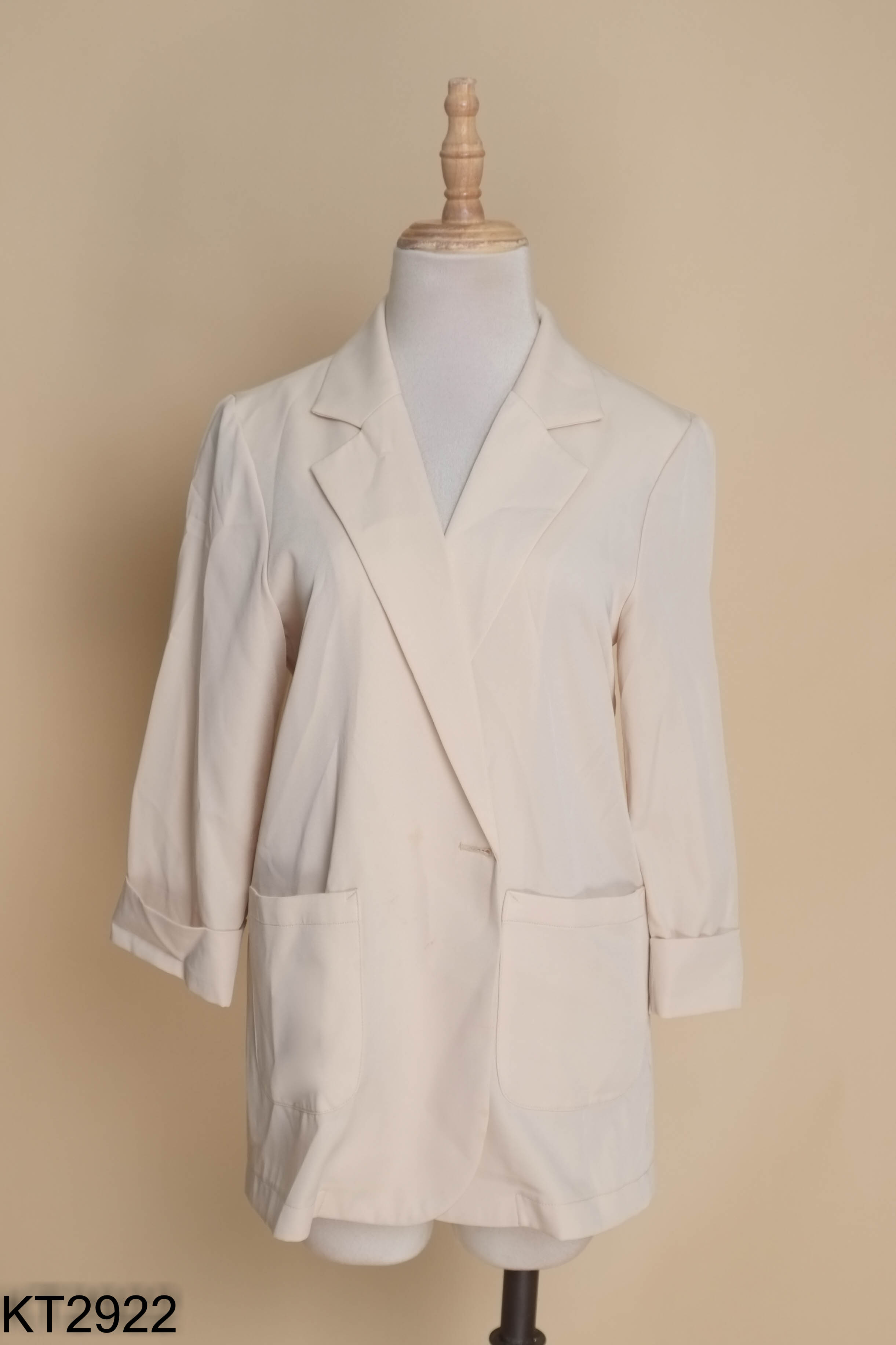 Áo blazer LECI be trơn