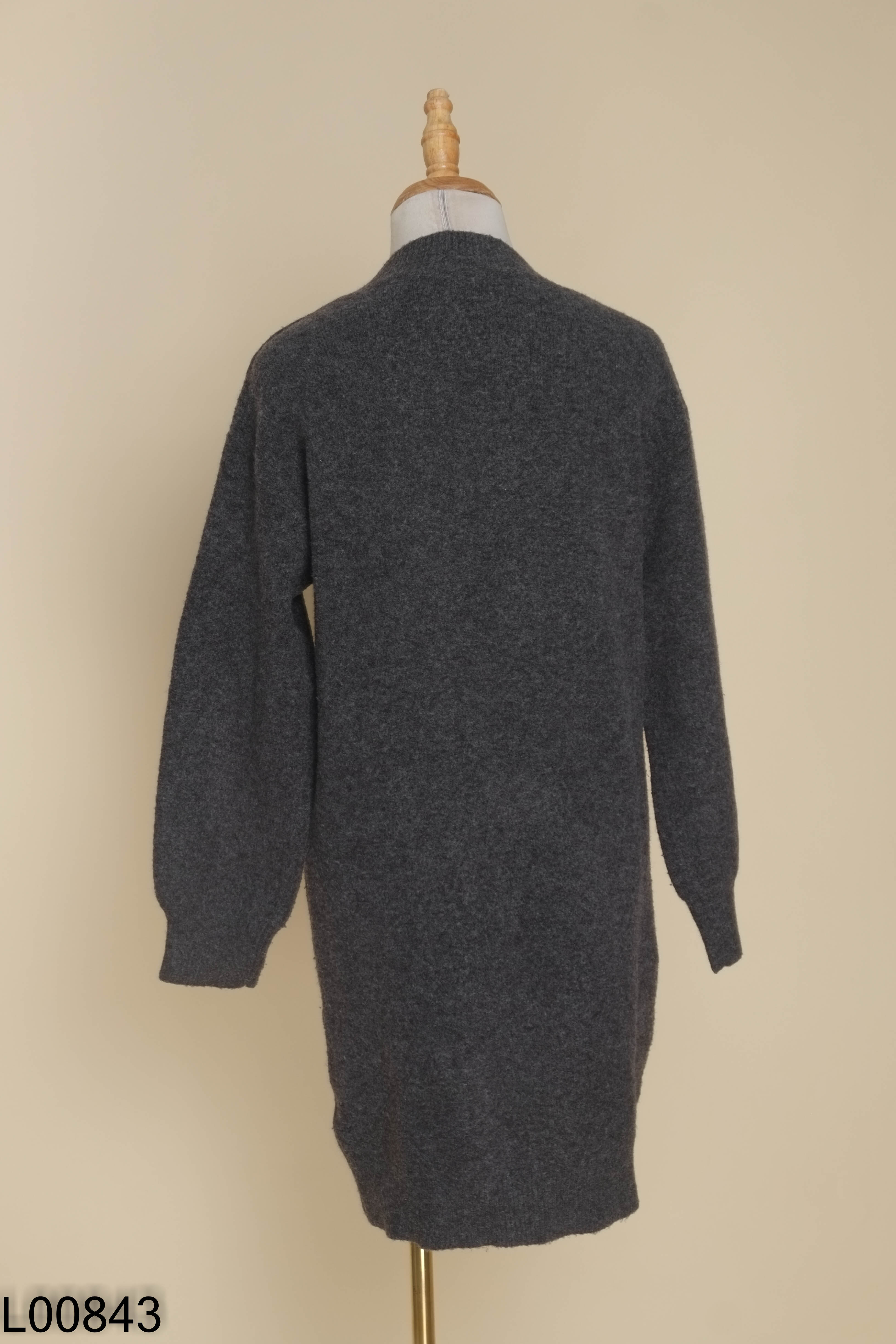 Váy len UNIQLO xám trơn
