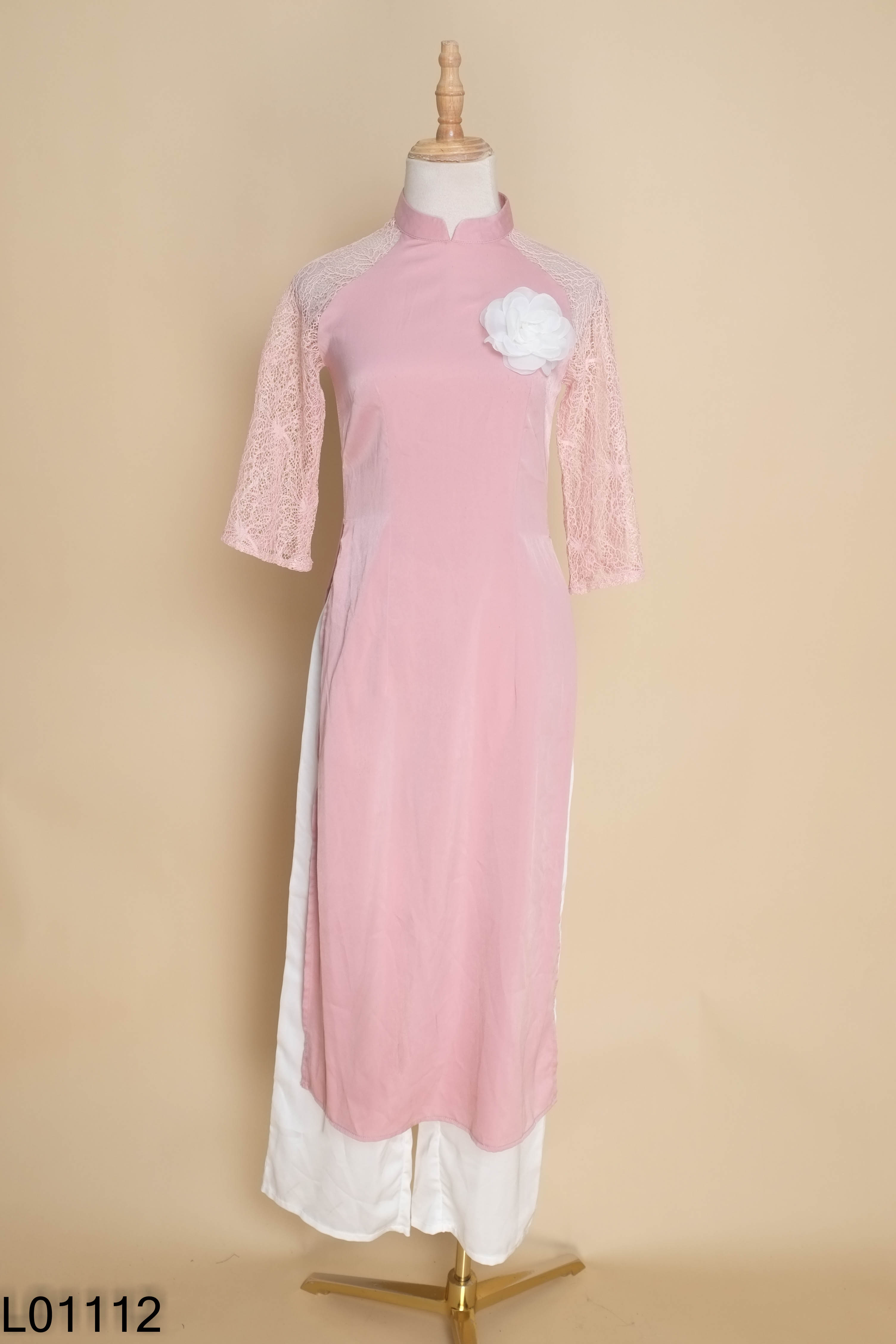 Set áo dài hồng tay lưới + quần trắng