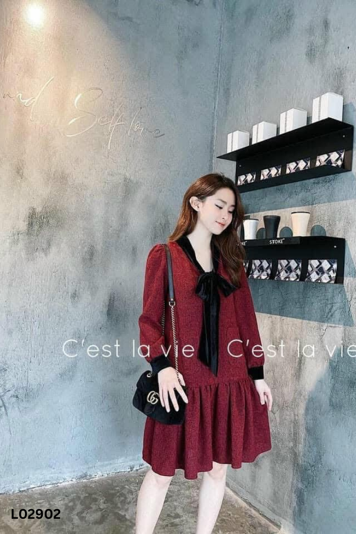 Váy C'ÉT LA VIE đỏ phối nhung đen