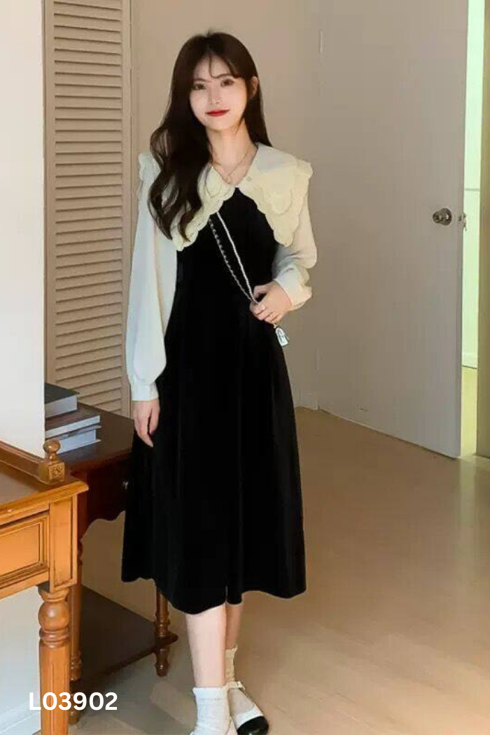 Váy nhung đen cổ bèo be