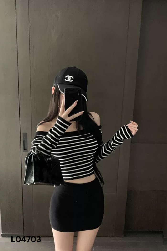 NEWTAG Áo len đen kẻ trắng
