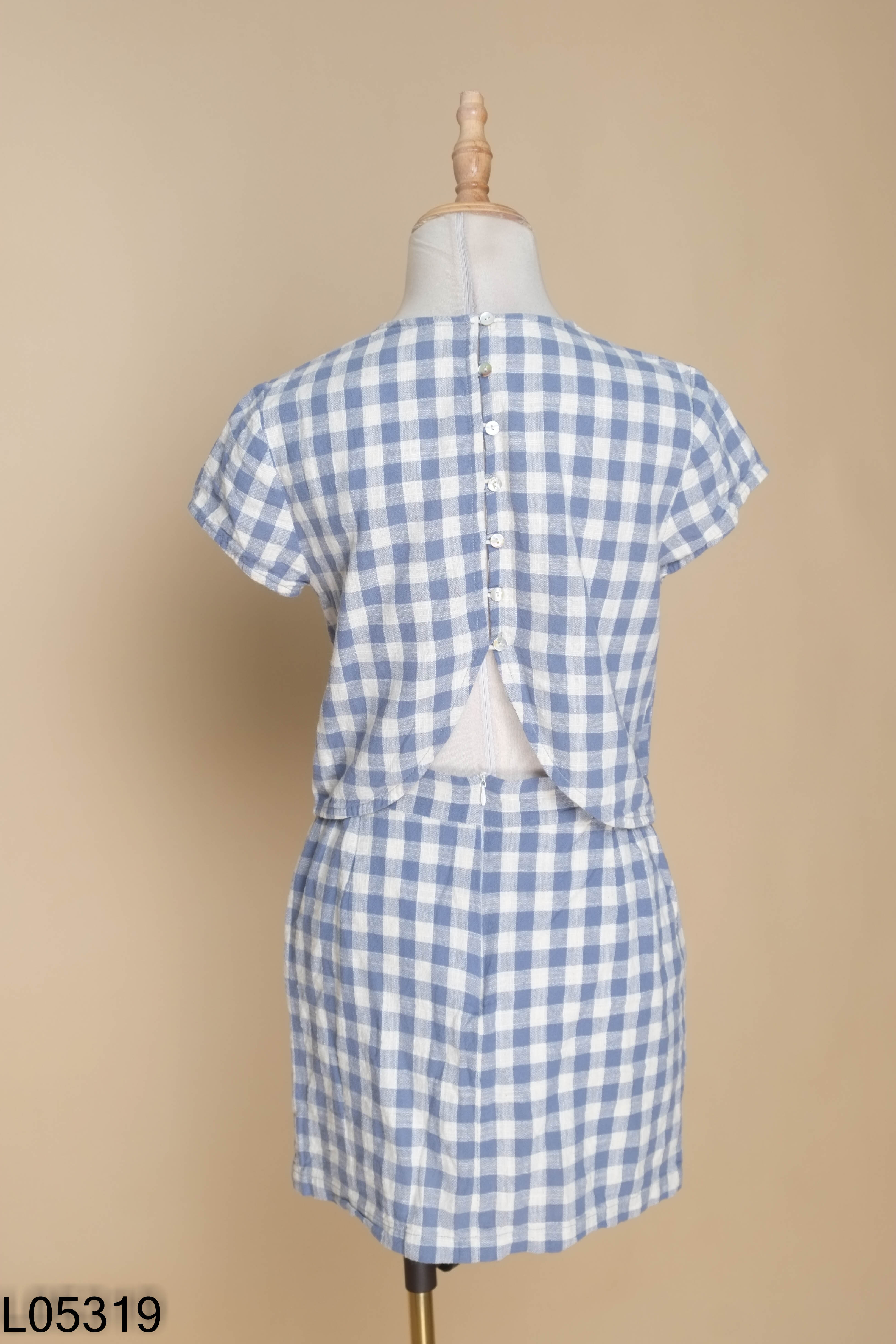 Set ADORE DRESS áo + chân váy xanh caro