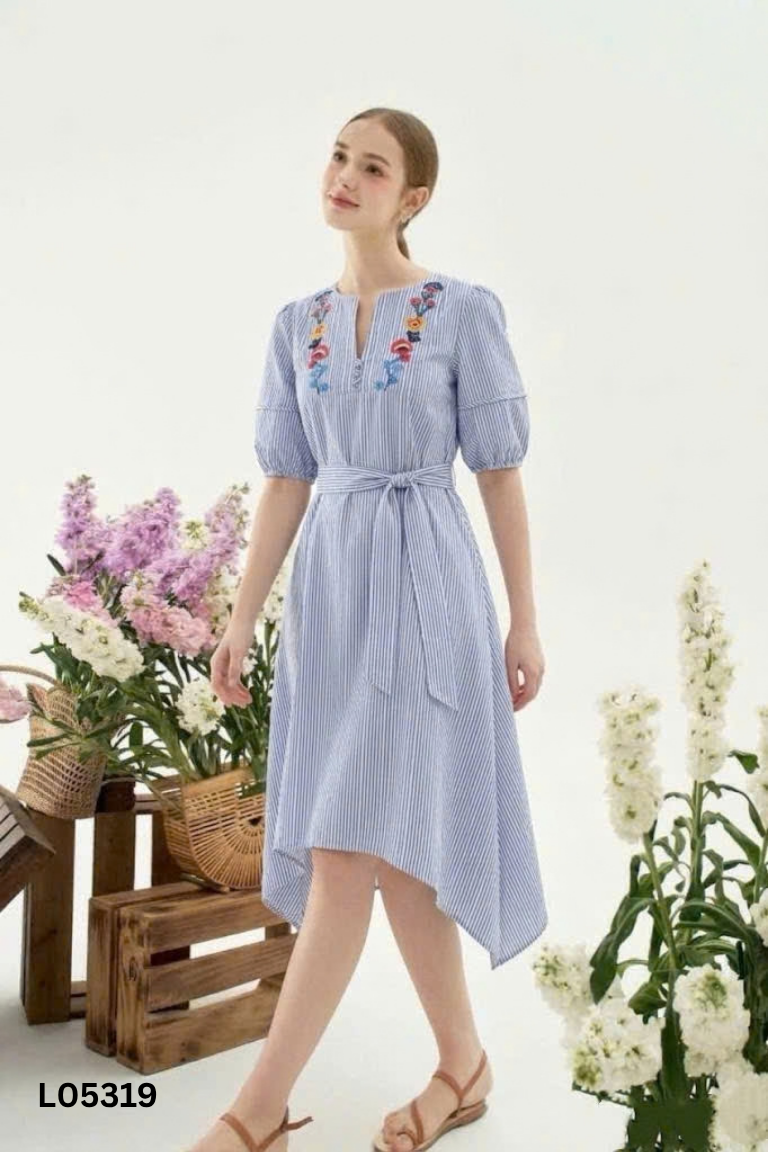 Váy ADORE DRESS xanh kẻ trắng