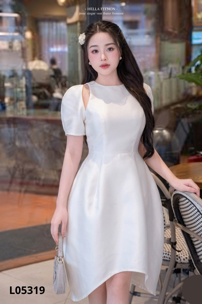 Váy THE SHILLA trắng dáng dài
