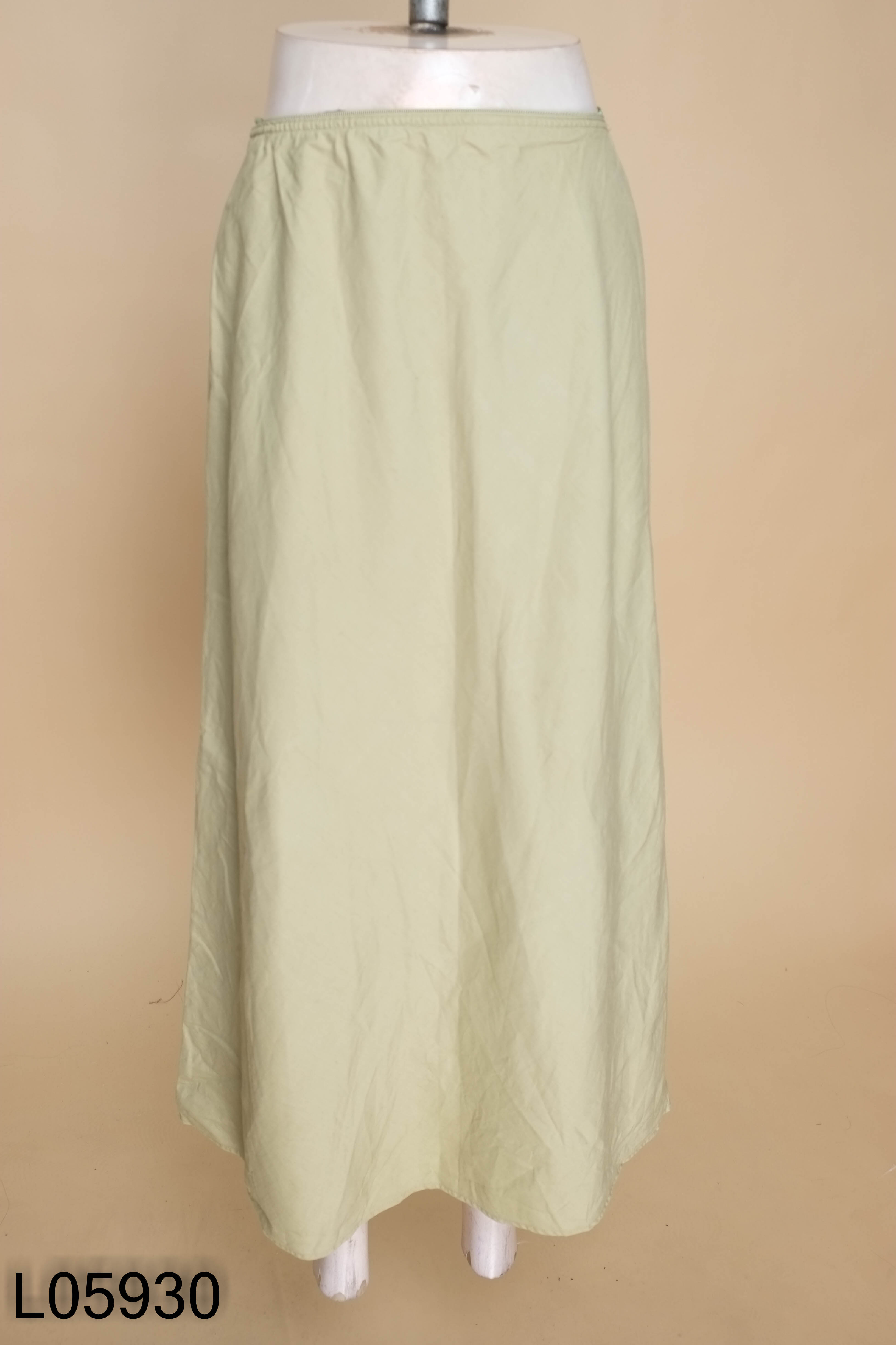 Chân váy UNIQLO xanh