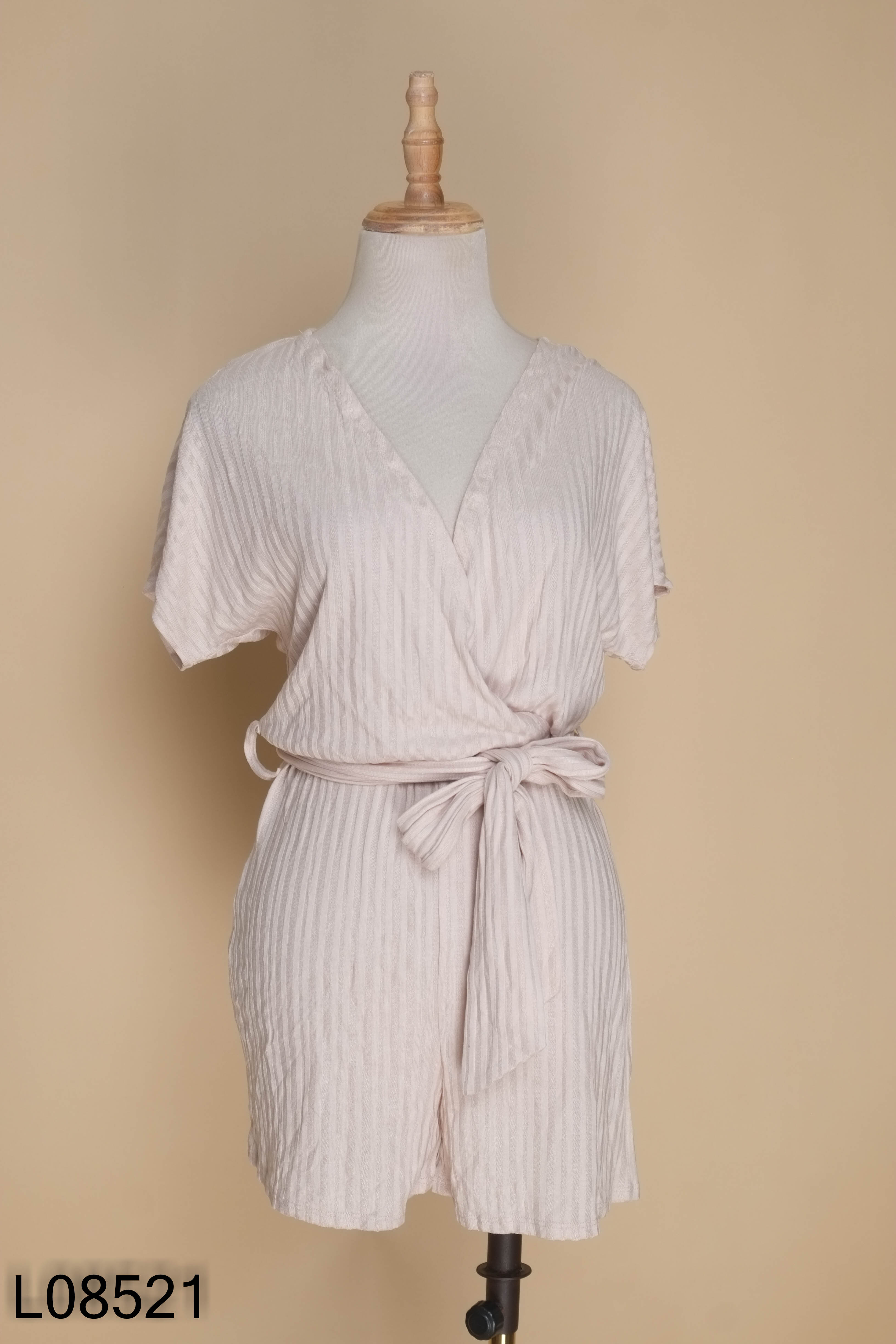 NEWTAG Jumpsuit be H&M trơn phối dây eo