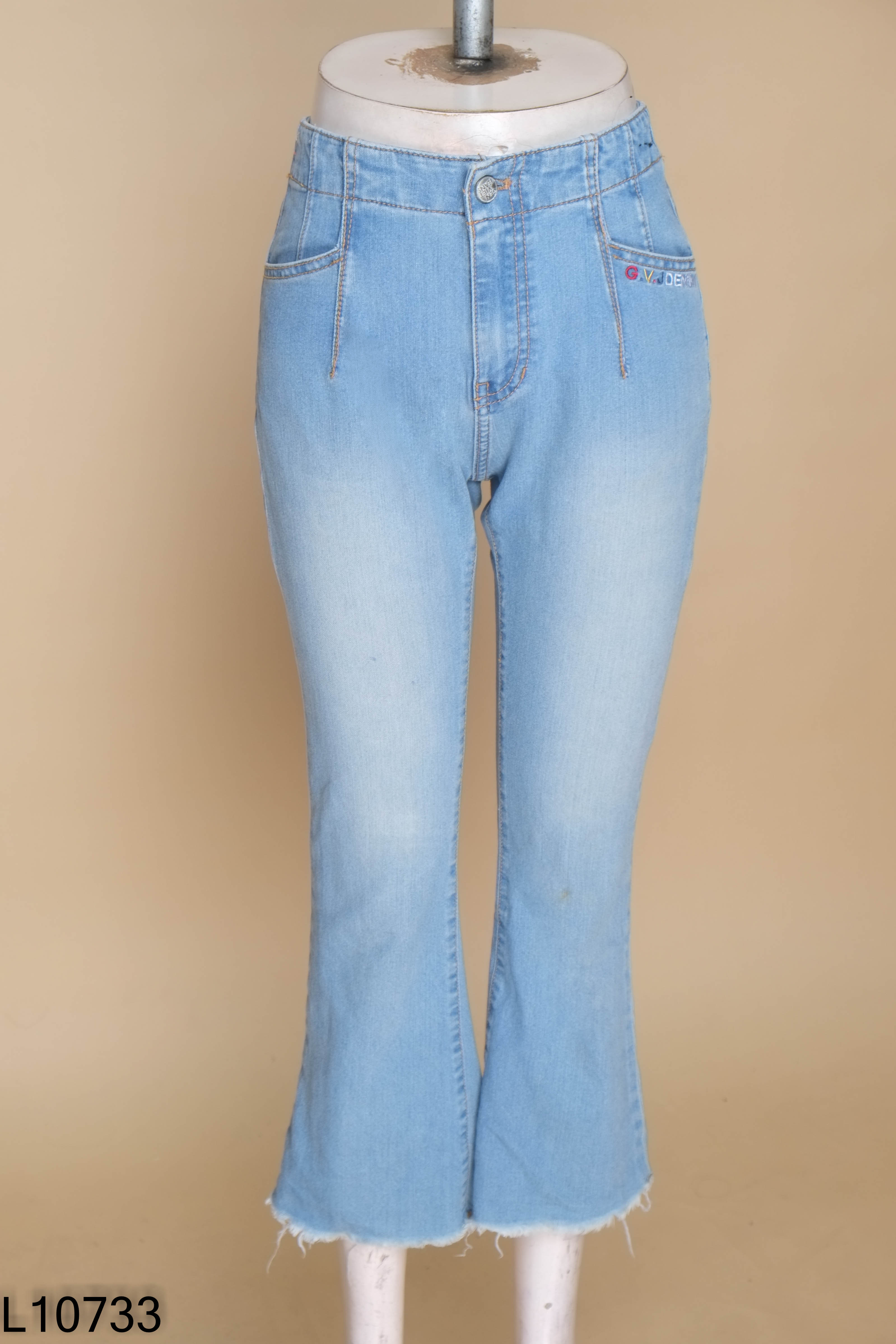 Quần jeans xanh GENVIET ống loe