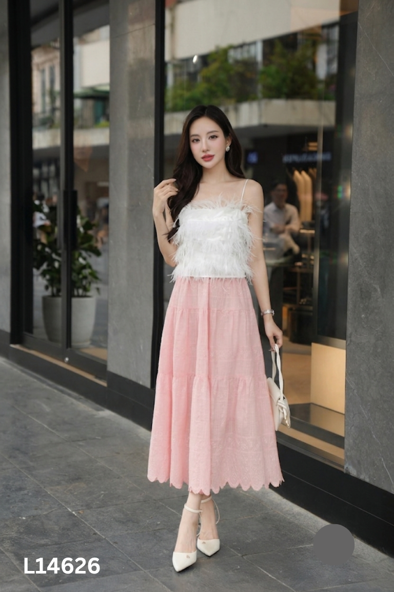 Áo FLANE trắng đính lông