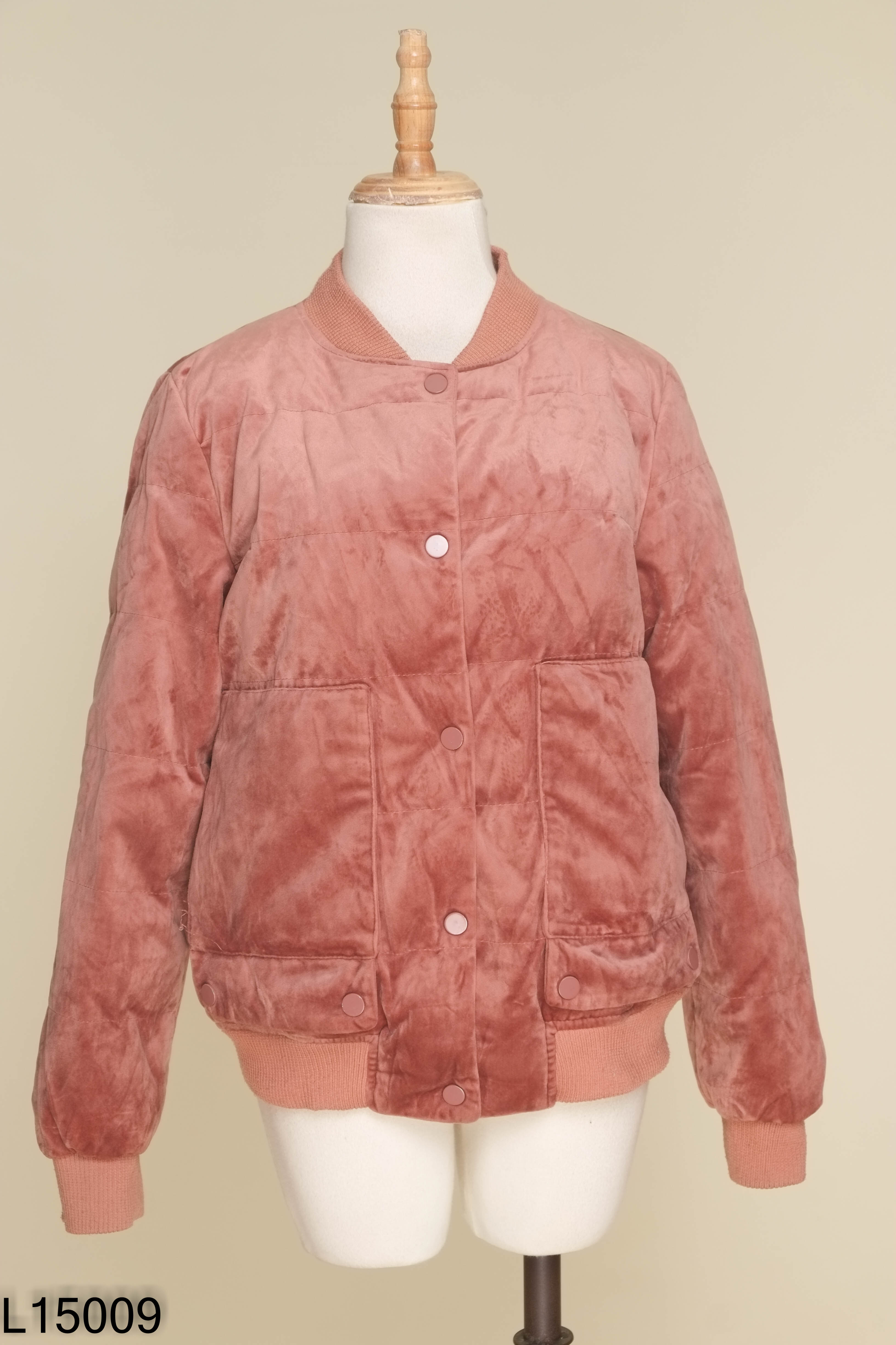Áo khoác bomber hồng trơn lót bông