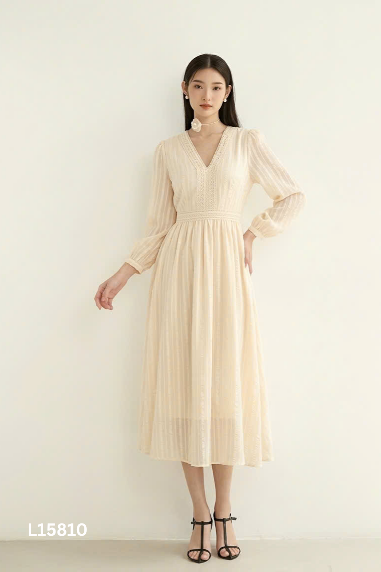 Váy KHÂU STUDIO voan be cổ V