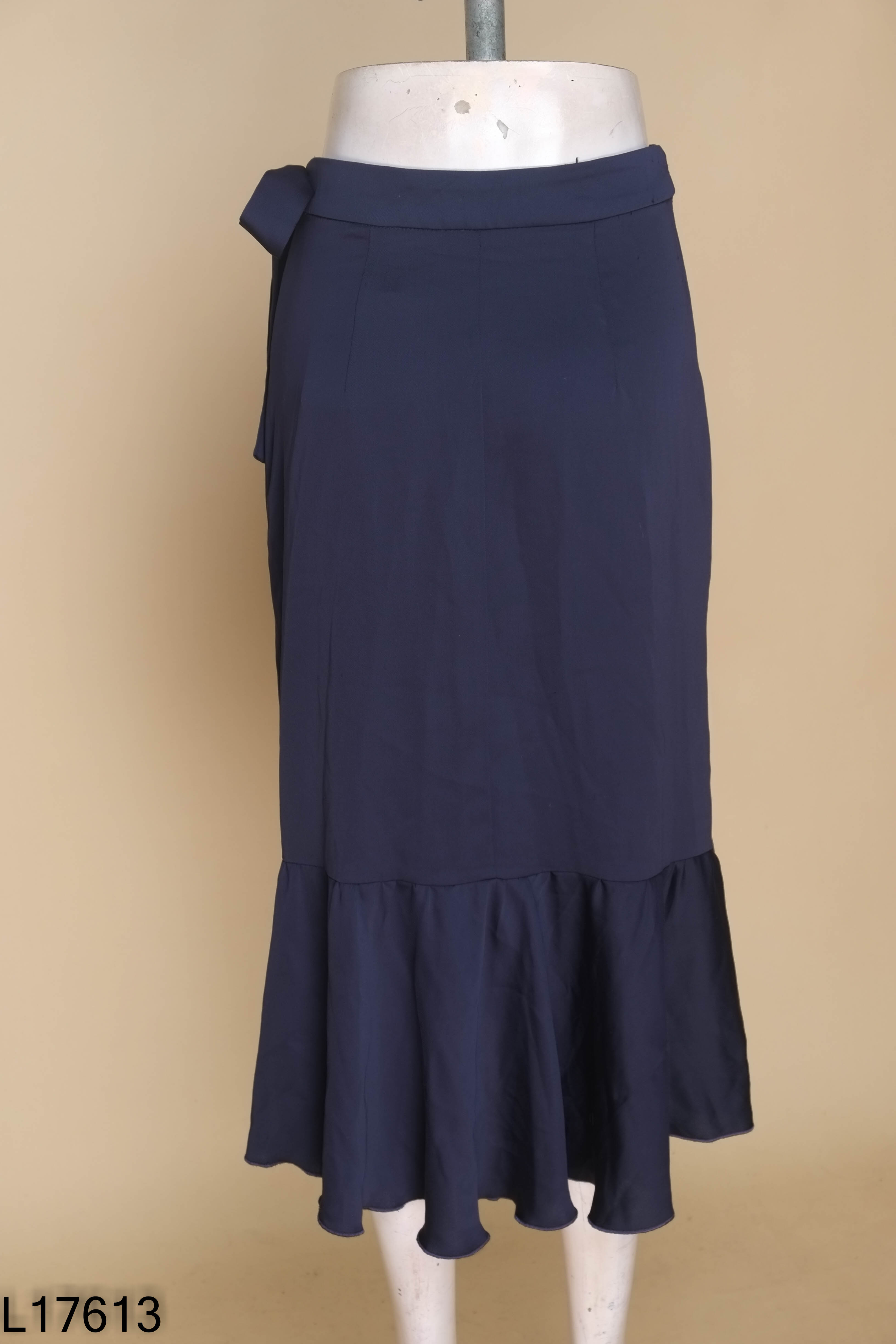 Chân váy lụa xanh ZARA chéo (xuất)