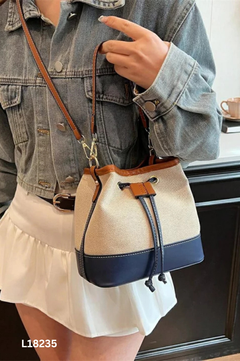 Túi be họa tiết dây da