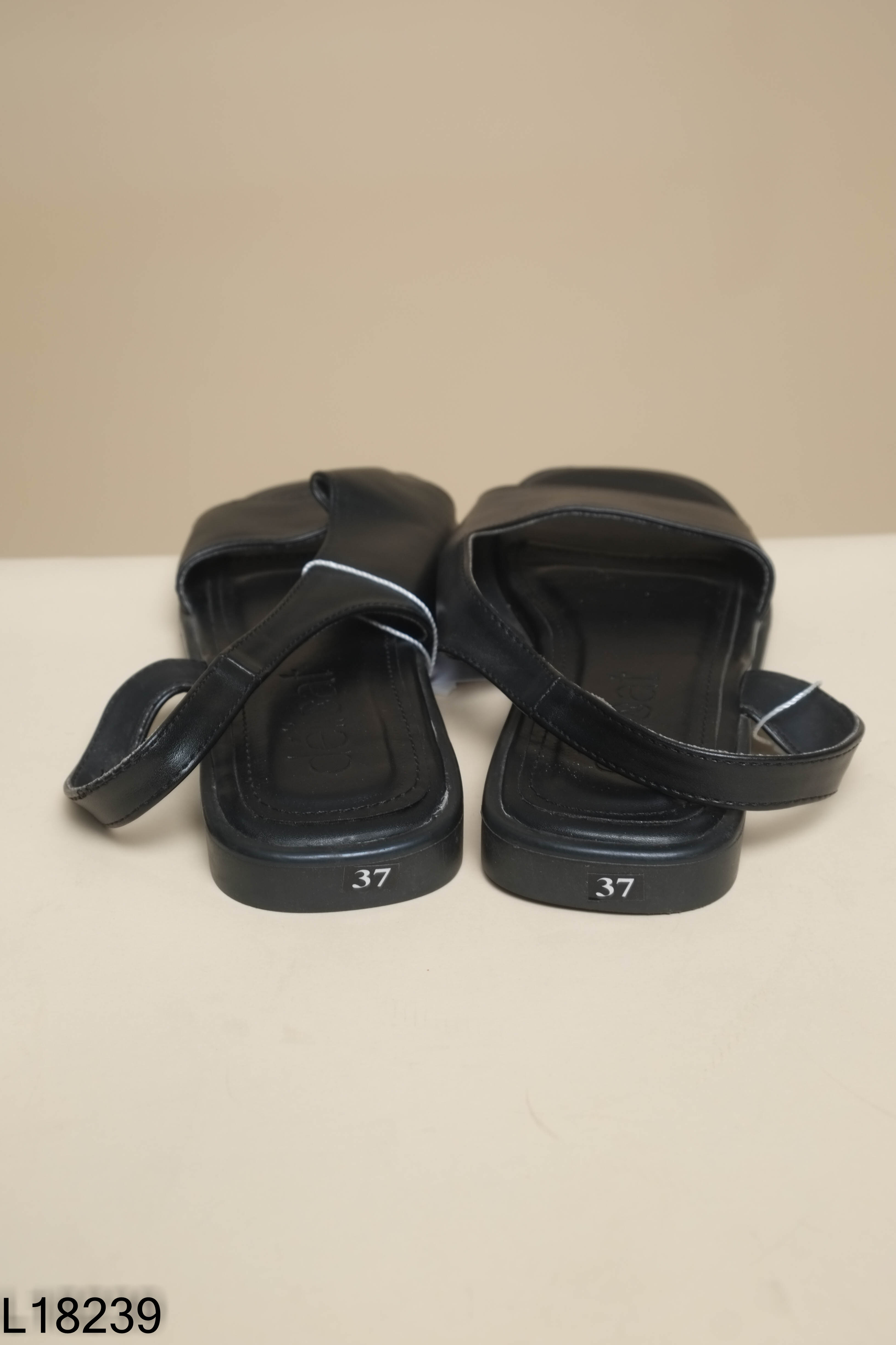 Sandals da đen DÉLICAT