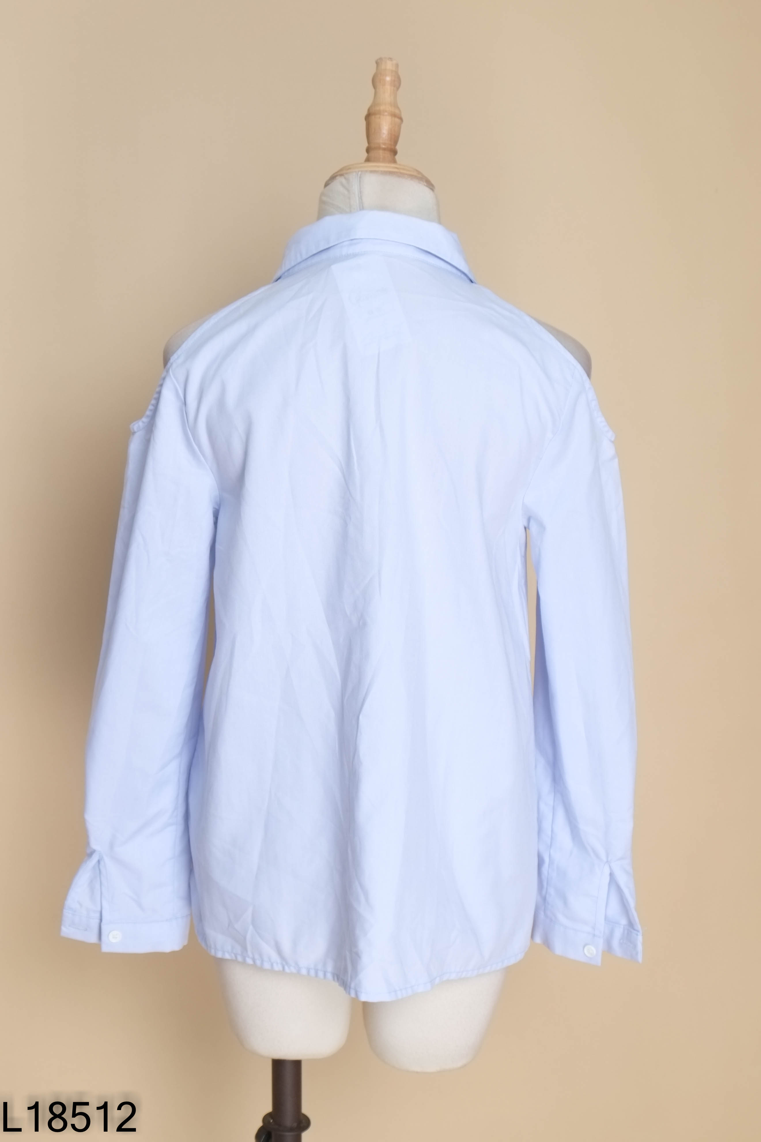 Áo sơ mi xanh 92WEAR trơn khoét vai
