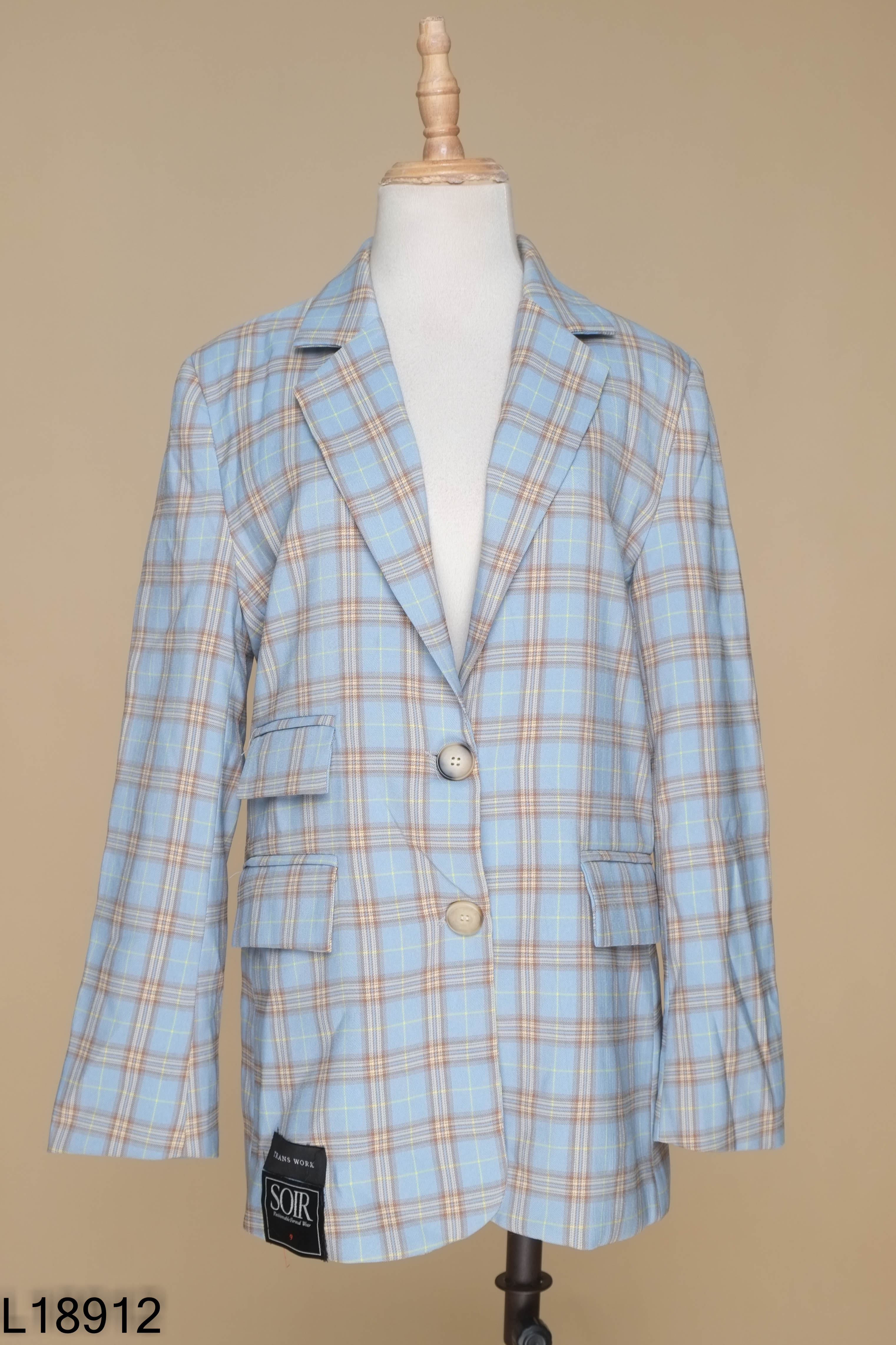 Áo blazers xanh kẻ caro