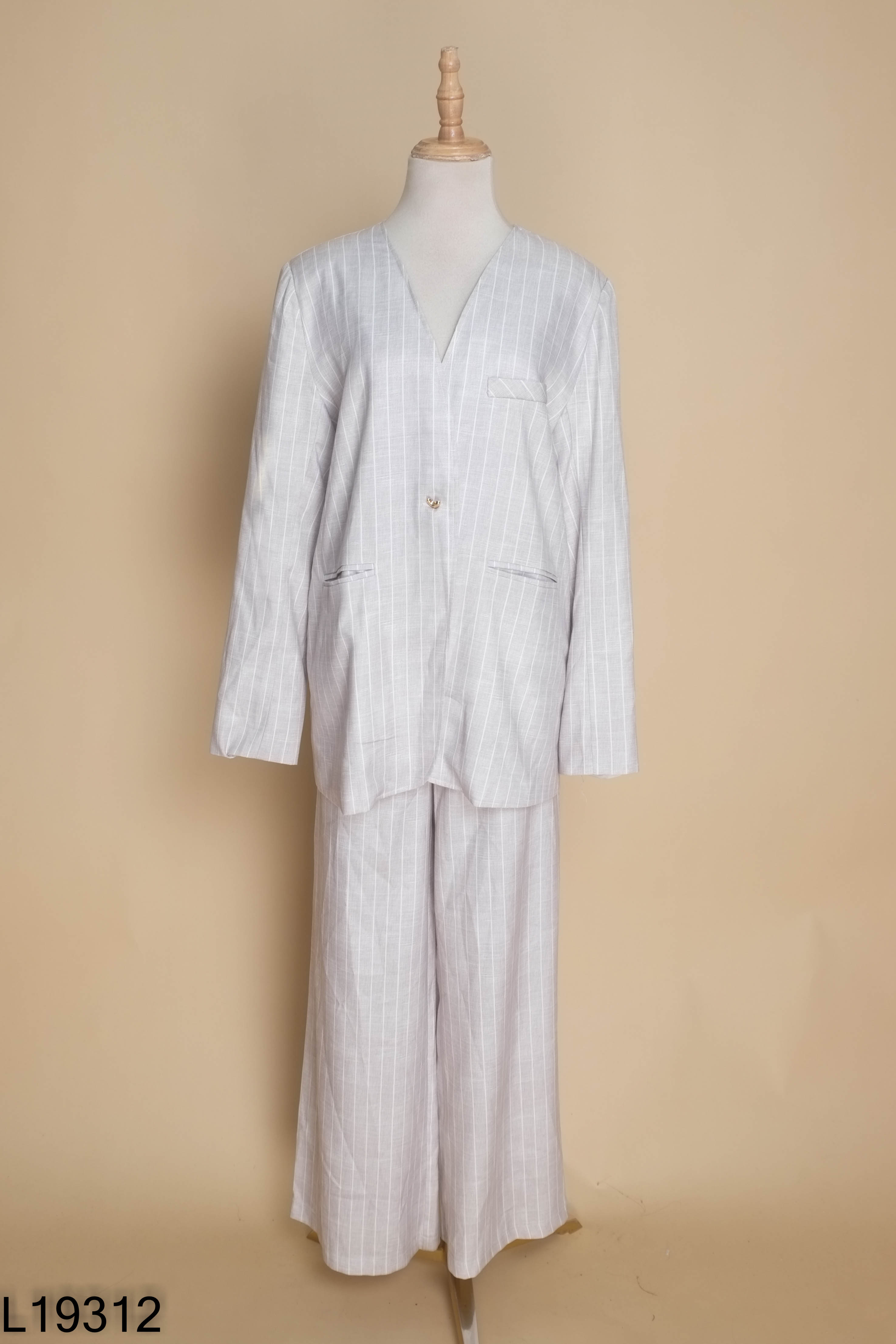 Set Áo blazers be kẻ sọc + quần