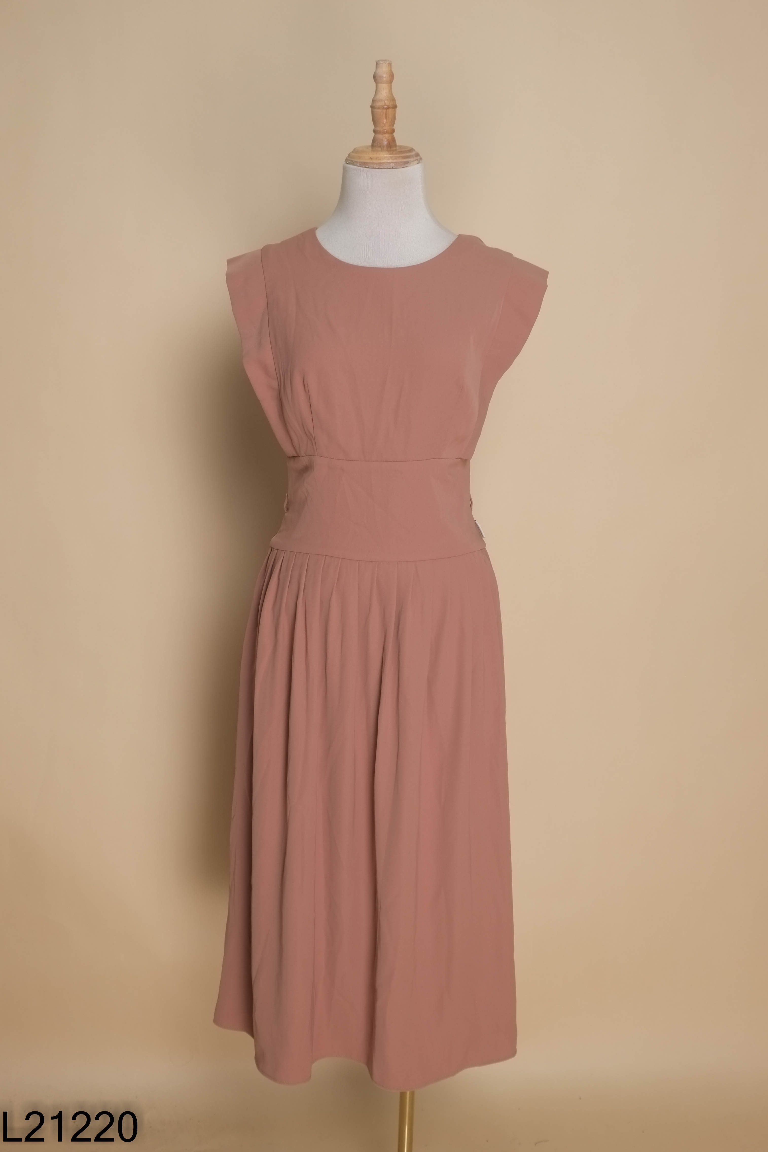 Váy nâu YOONA xếp li