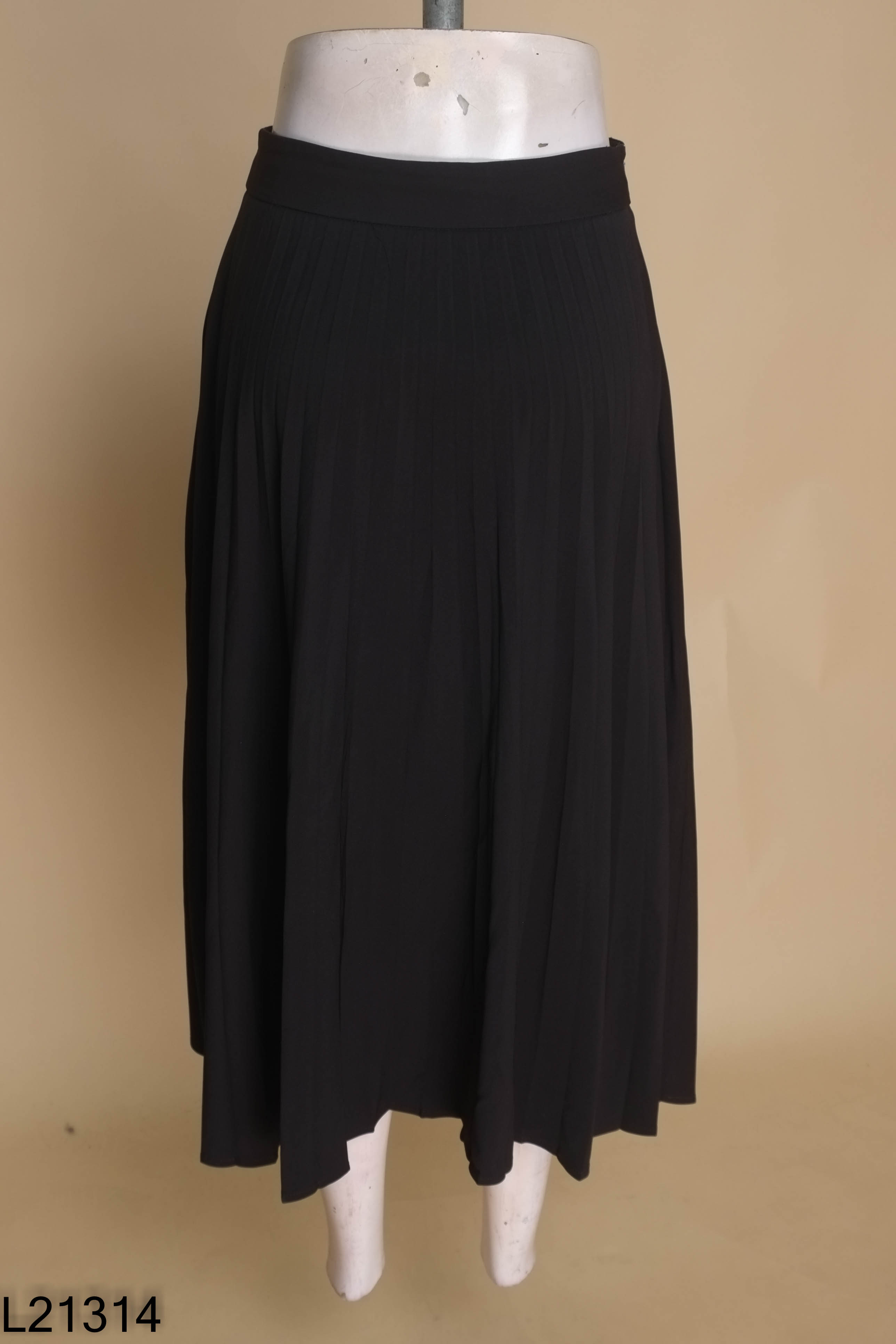 Chân váy ADORE DRESS đen xếp ly