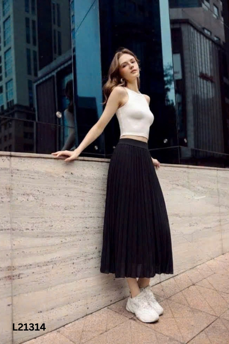 Chân váy ADORE DRESS đen xếp ly